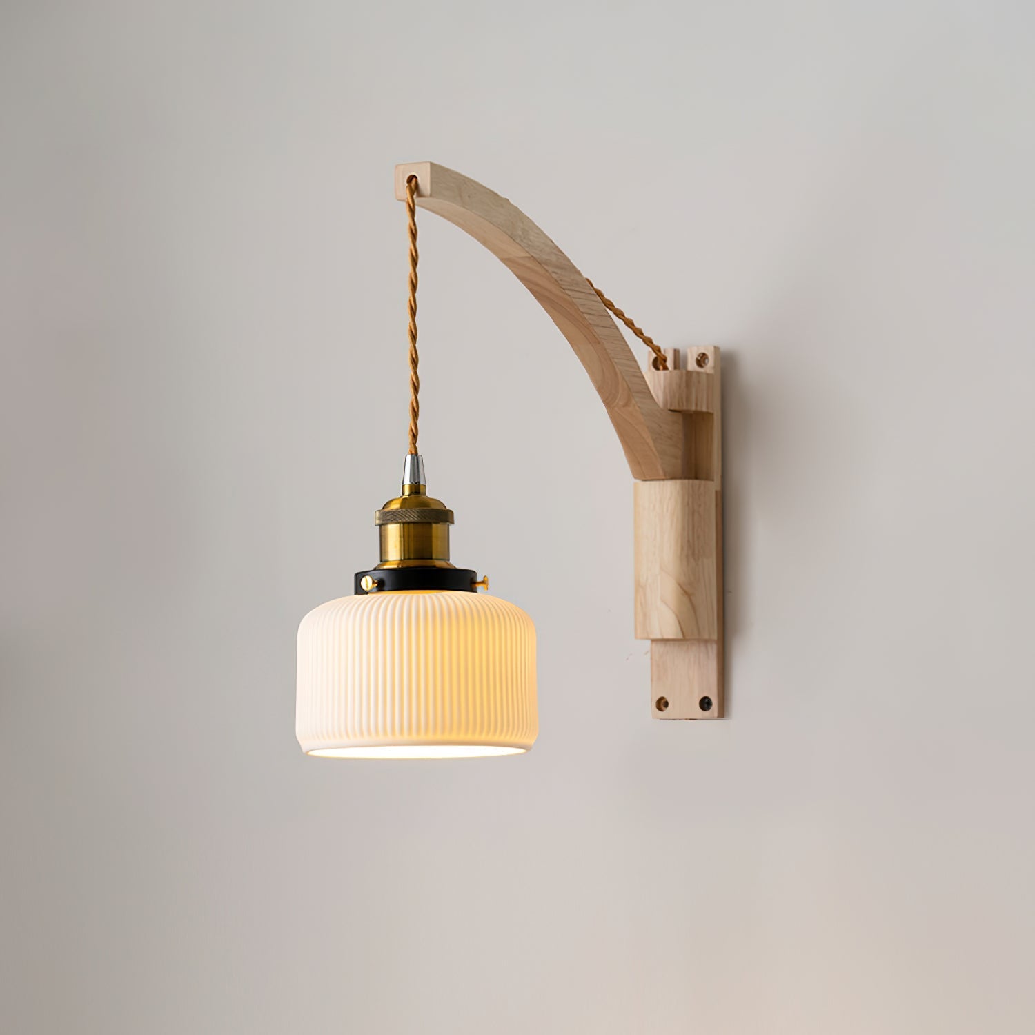 Kentiso Wall Light