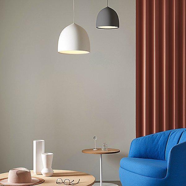 Avira Pendant Light