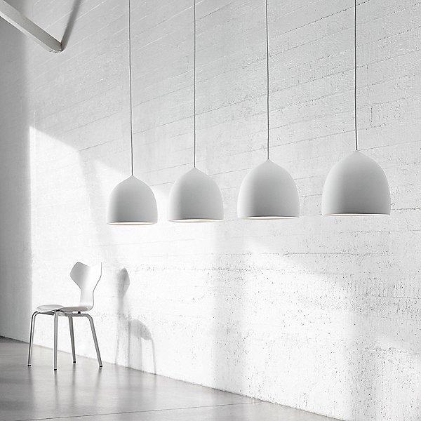 Avira Pendant Light
