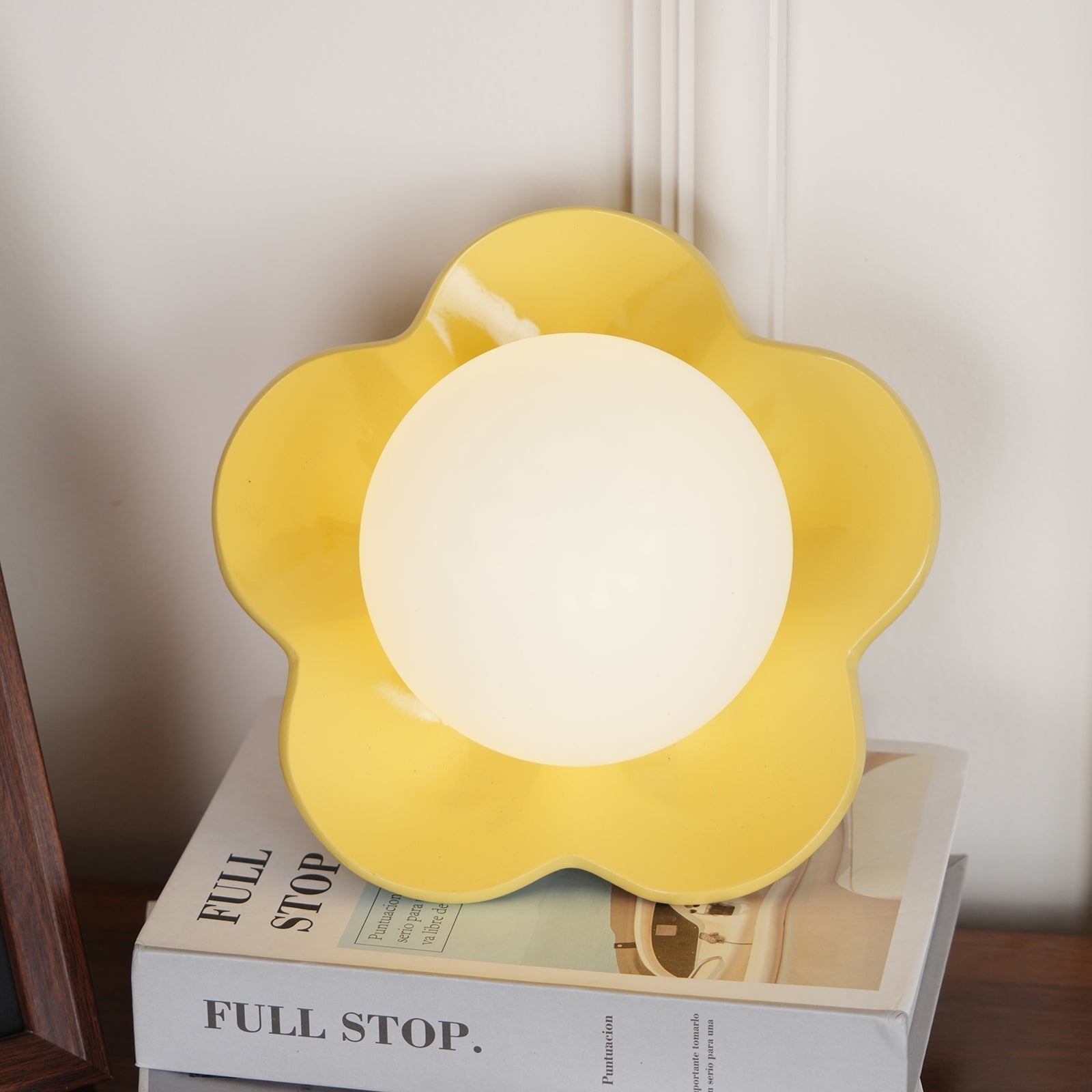 Forenna Floral Wall Light