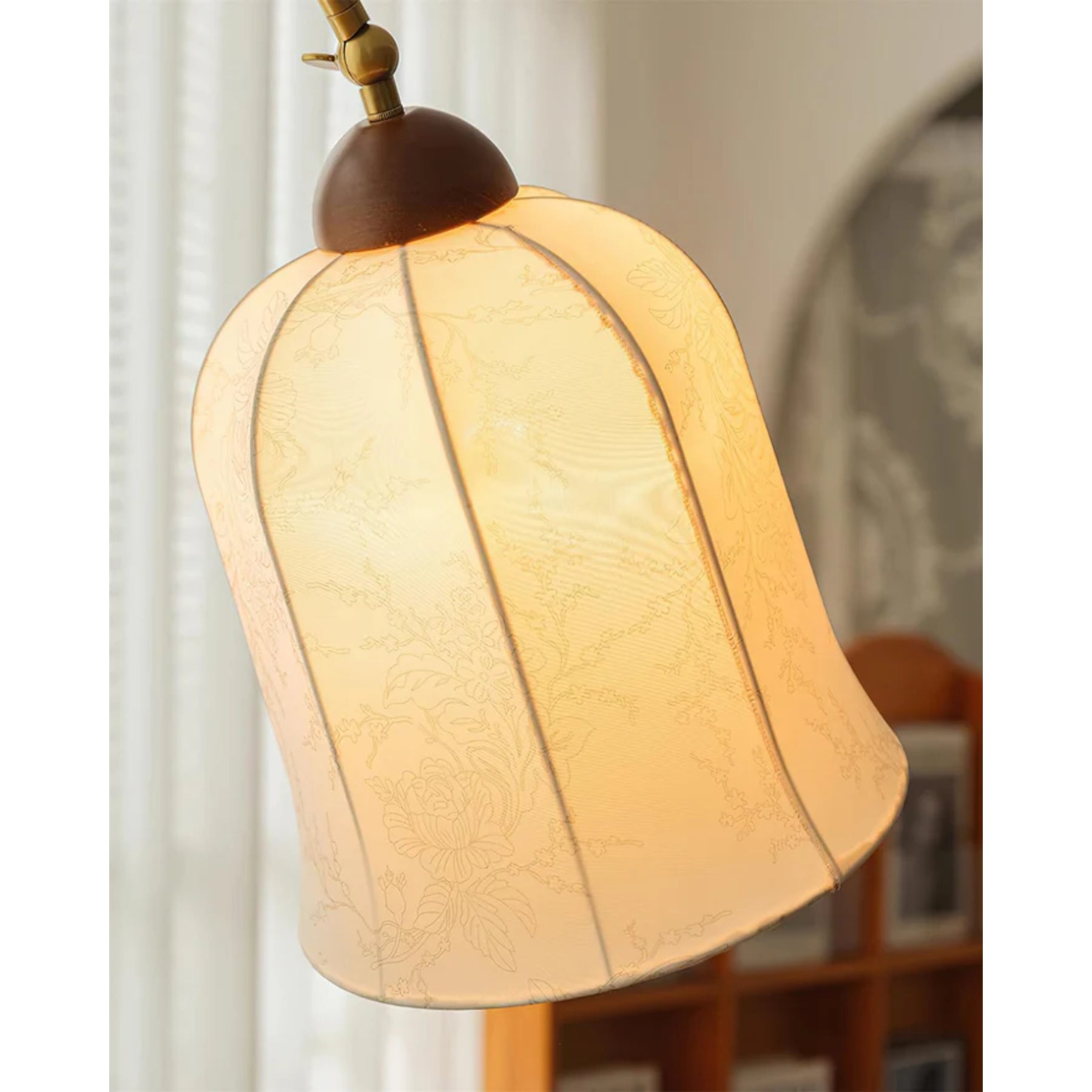 Lezizan Floor Lamp