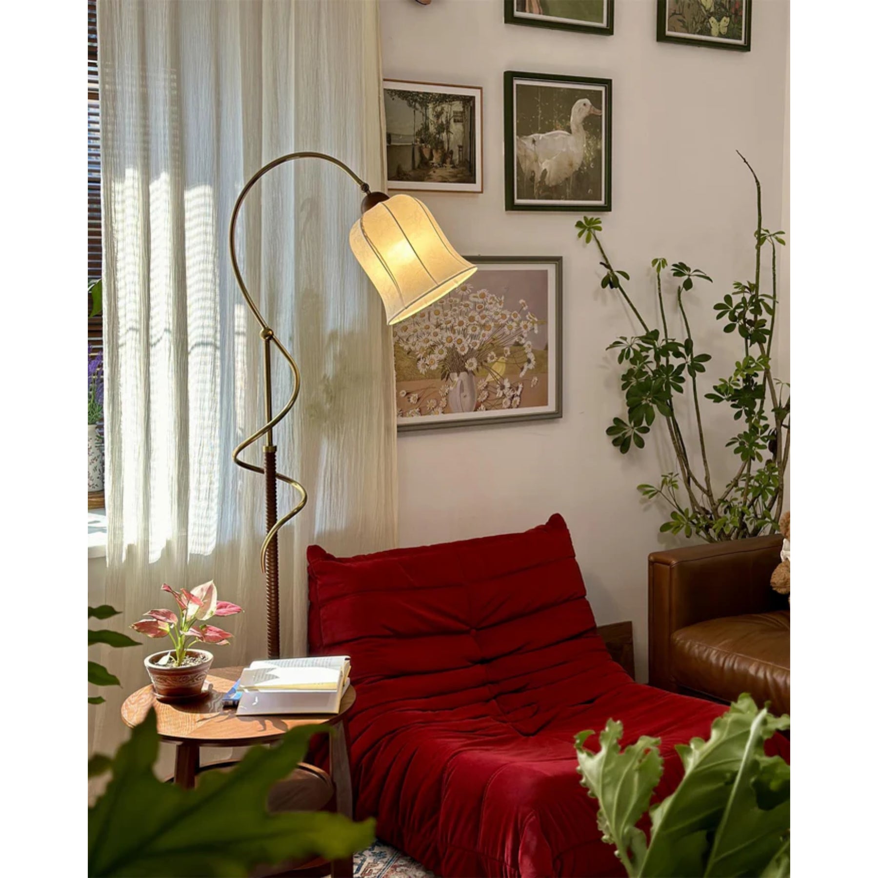 Lezizan Floor Lamp