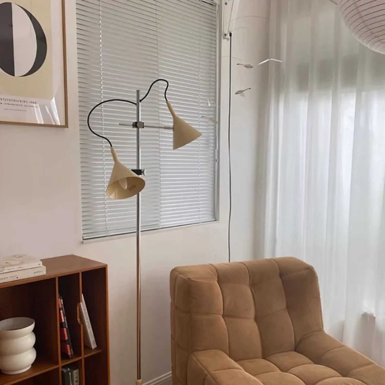 Latios Floor Lamp