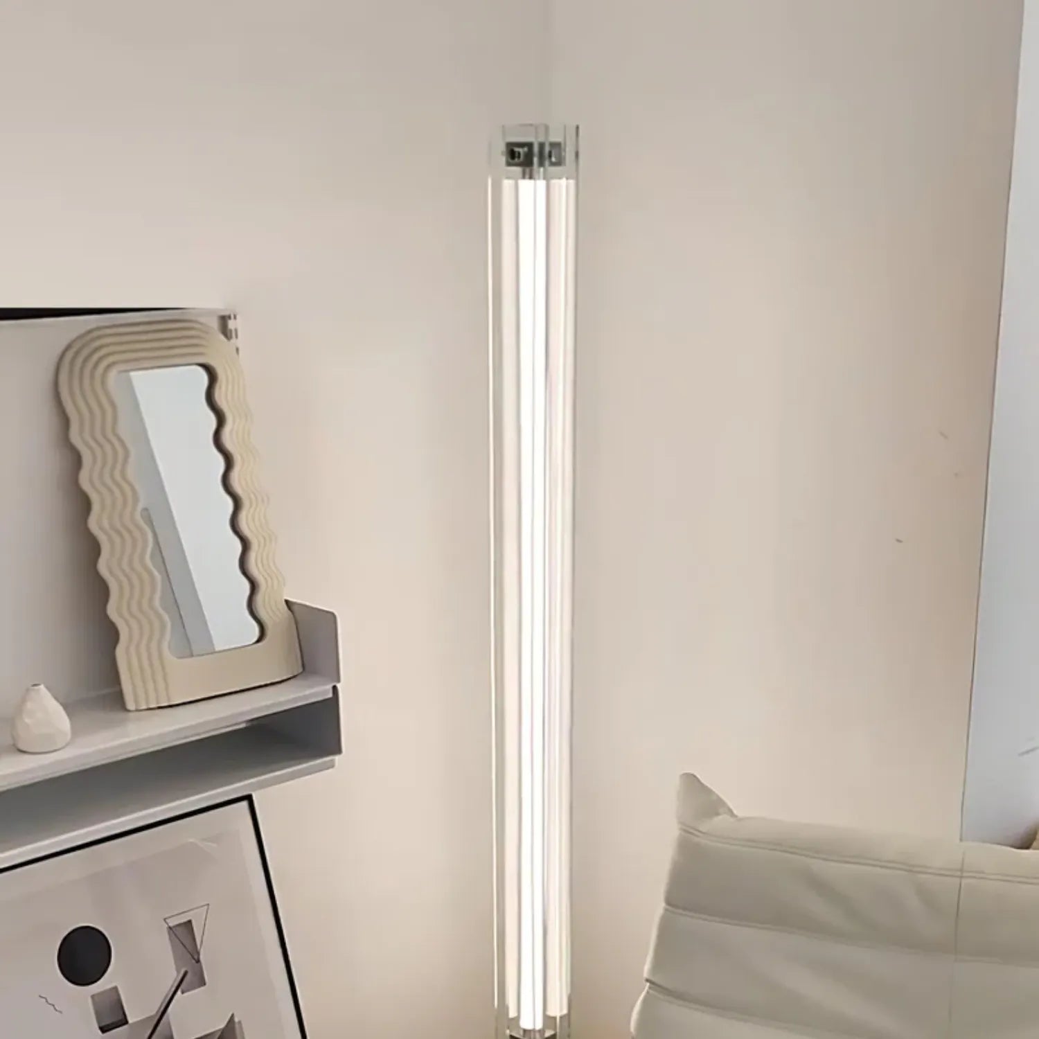 Lempeza Floor Lamp