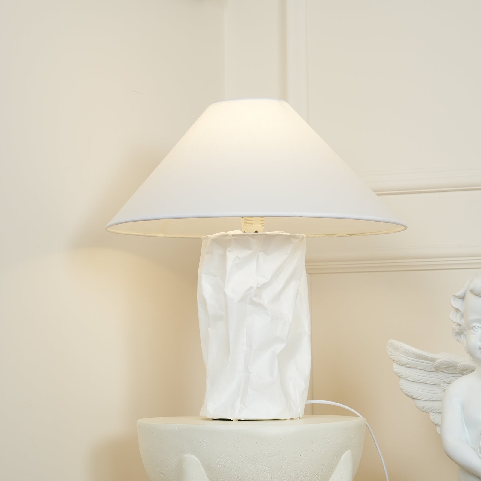 Estavo Table Lamp