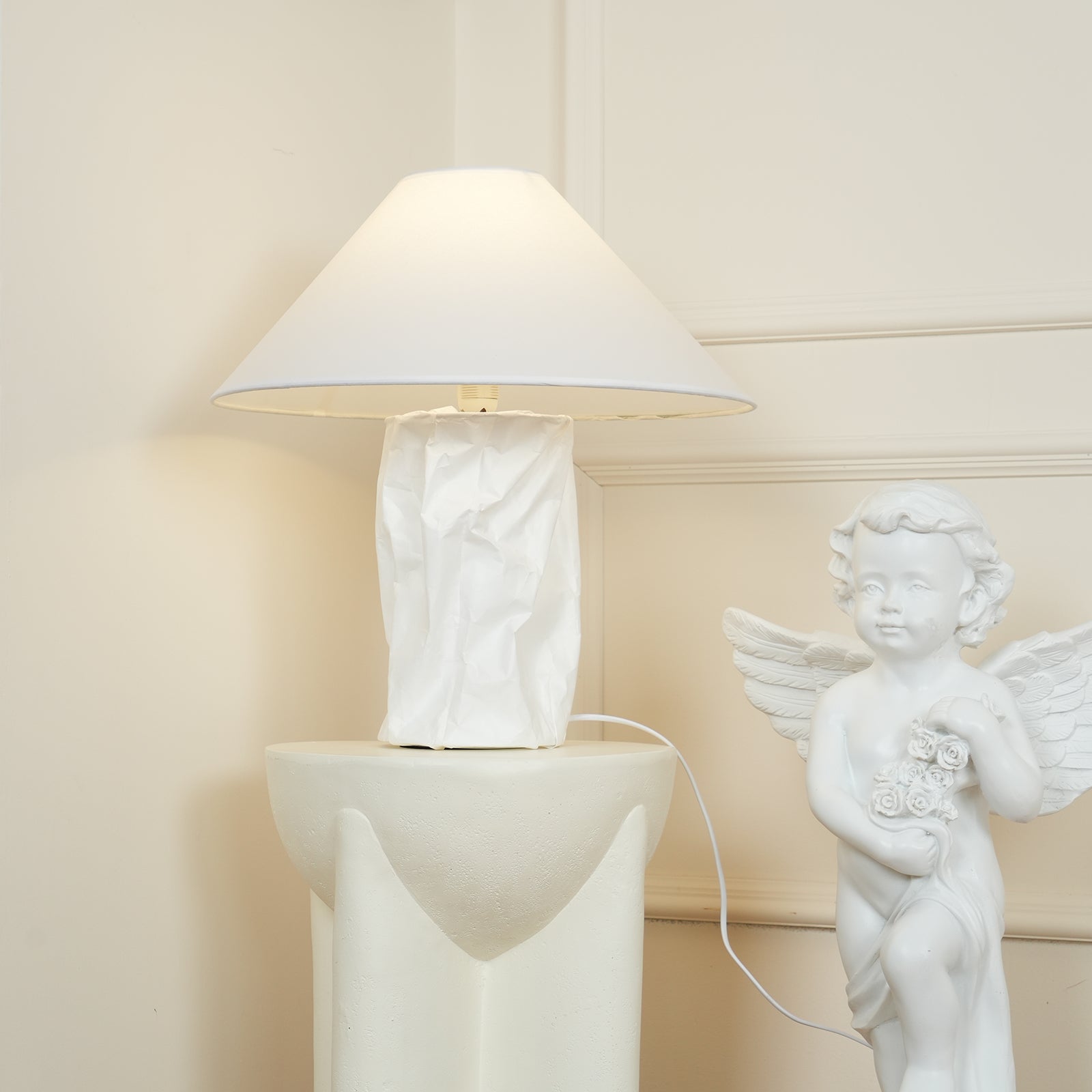 Estavo Table Lamp
