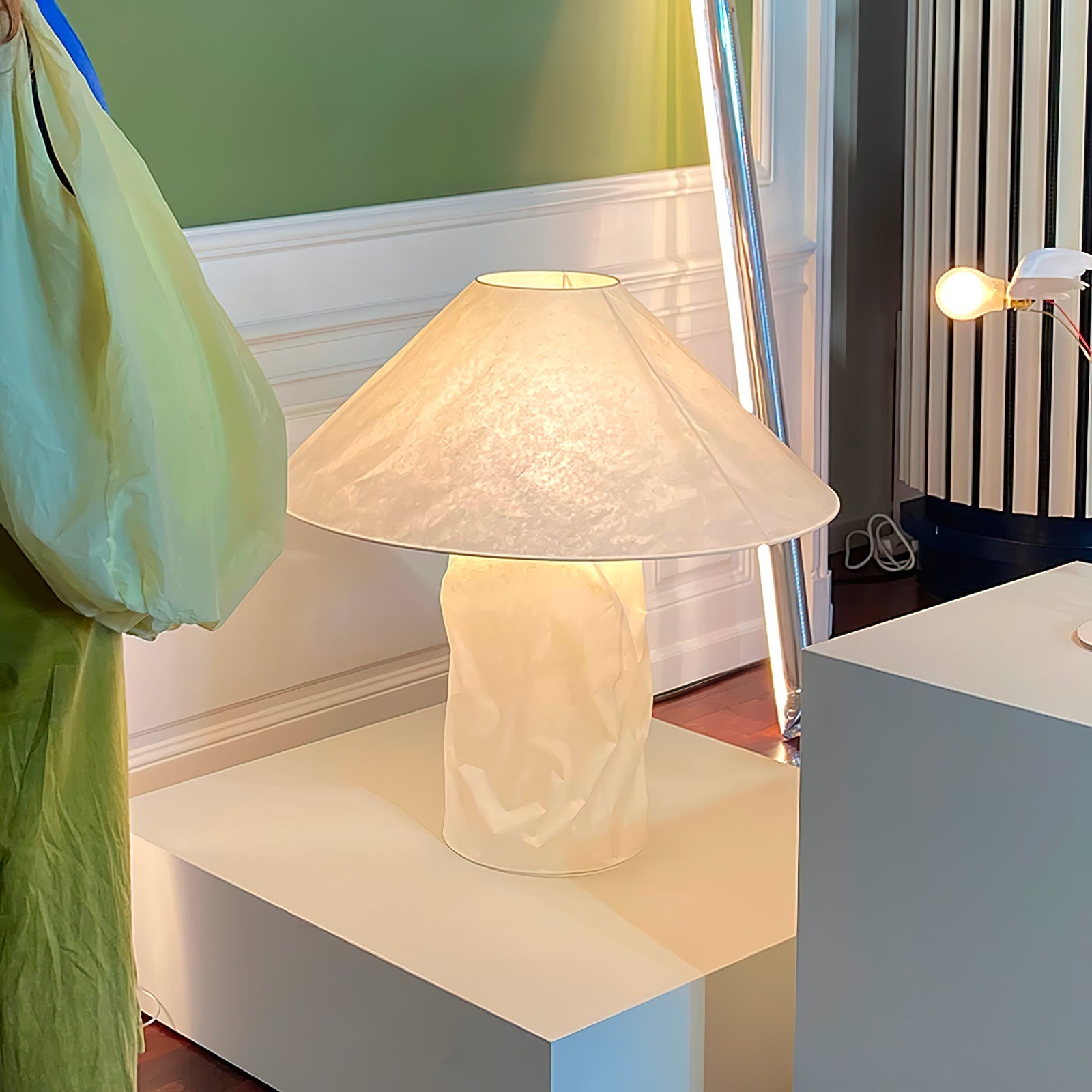 Estavo Table Lamp