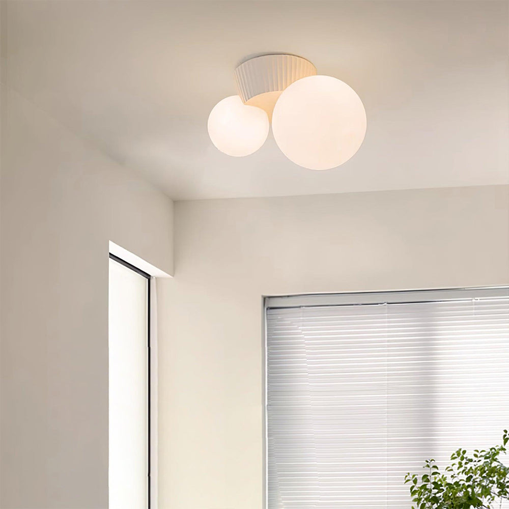 Lizzy Ceiling Light