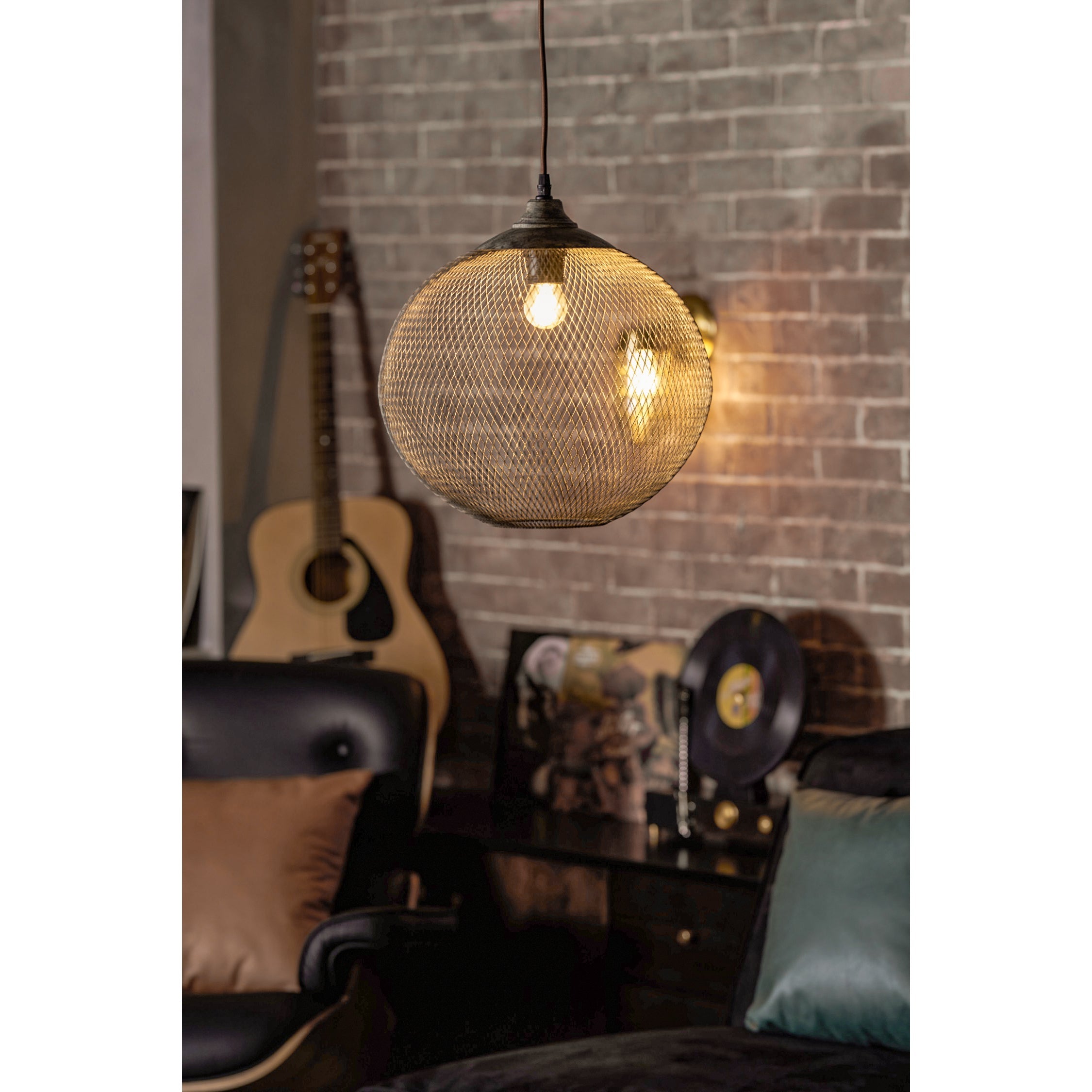 Lonester Mesh Pendant Light