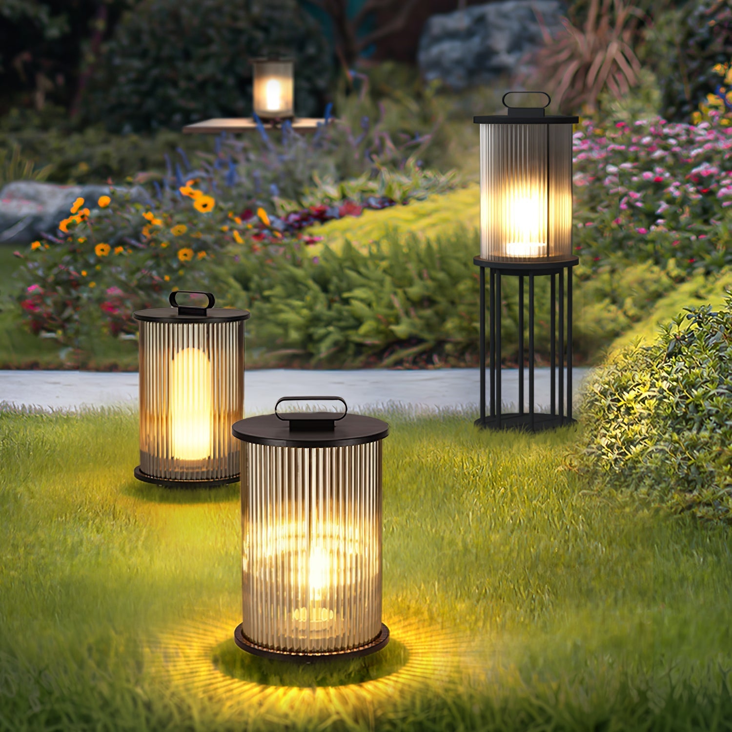 Lentesse Outdoor Light