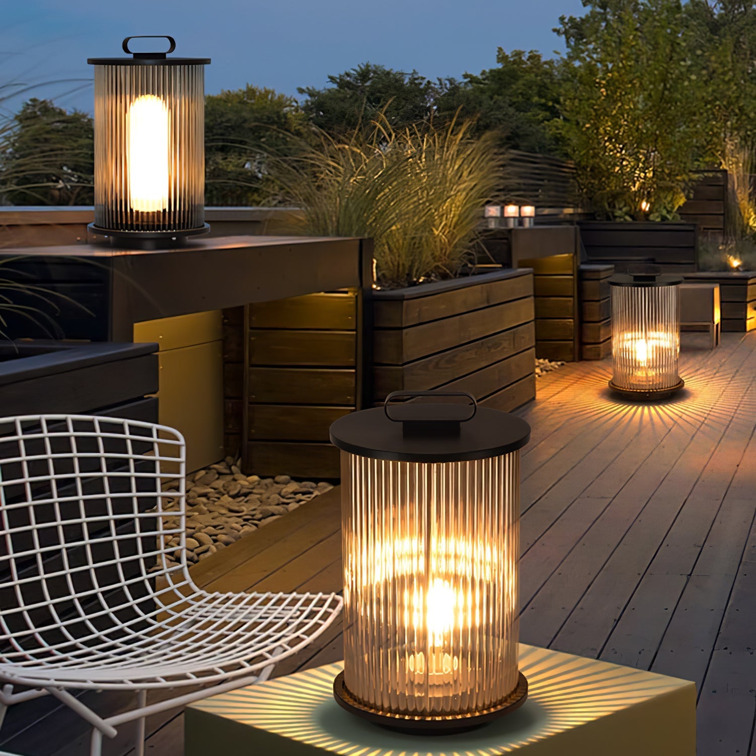 Lentesse Outdoor Light