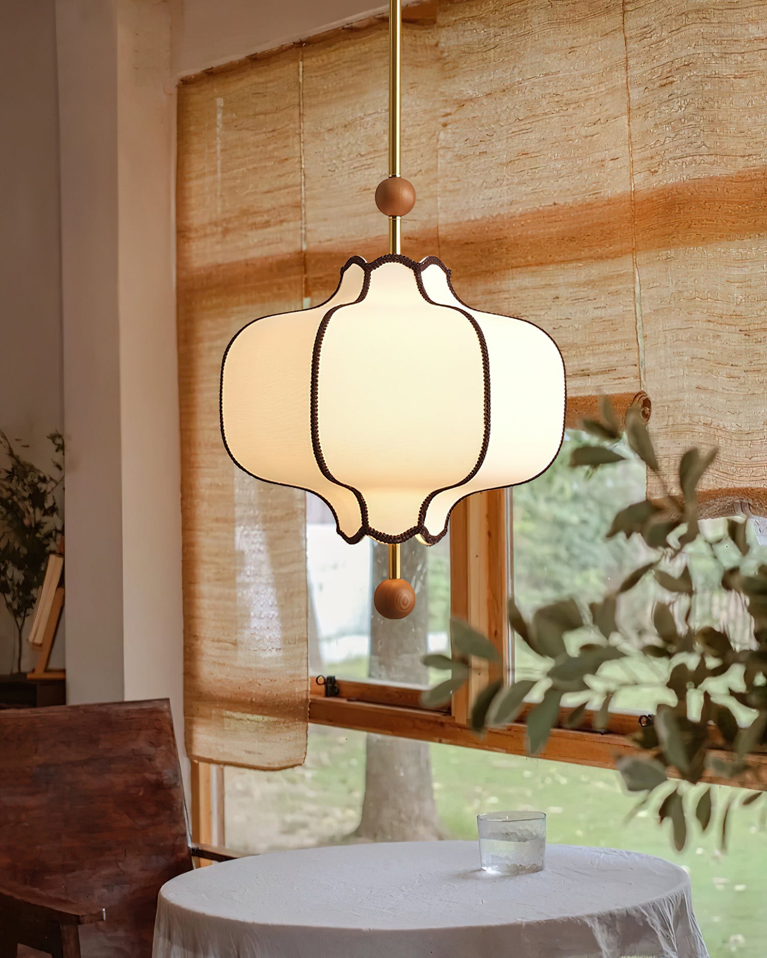 Reyeley Lantern Pendant Light