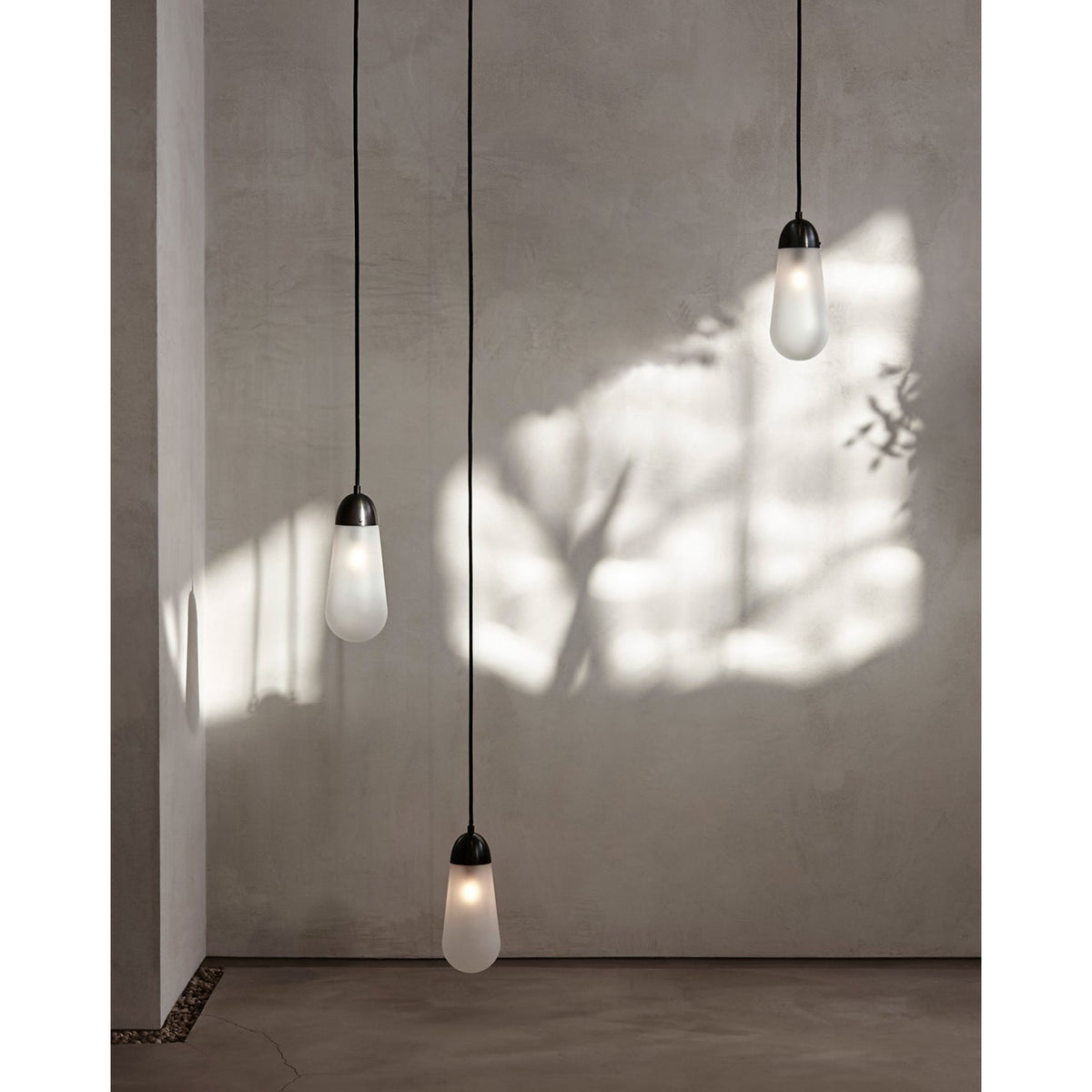 Ariwyn Teardrop Pendant Light