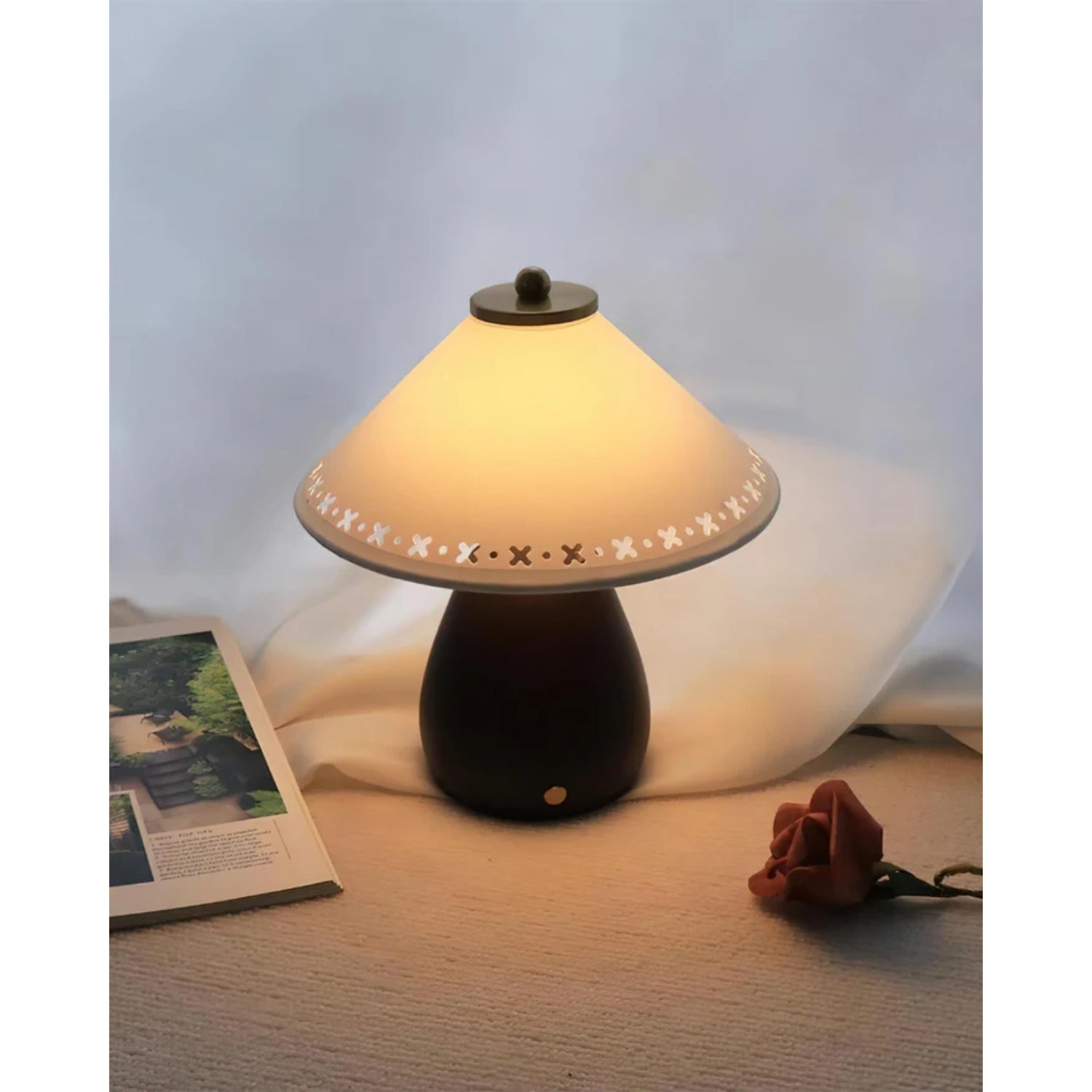 Letizan Table Lamp
