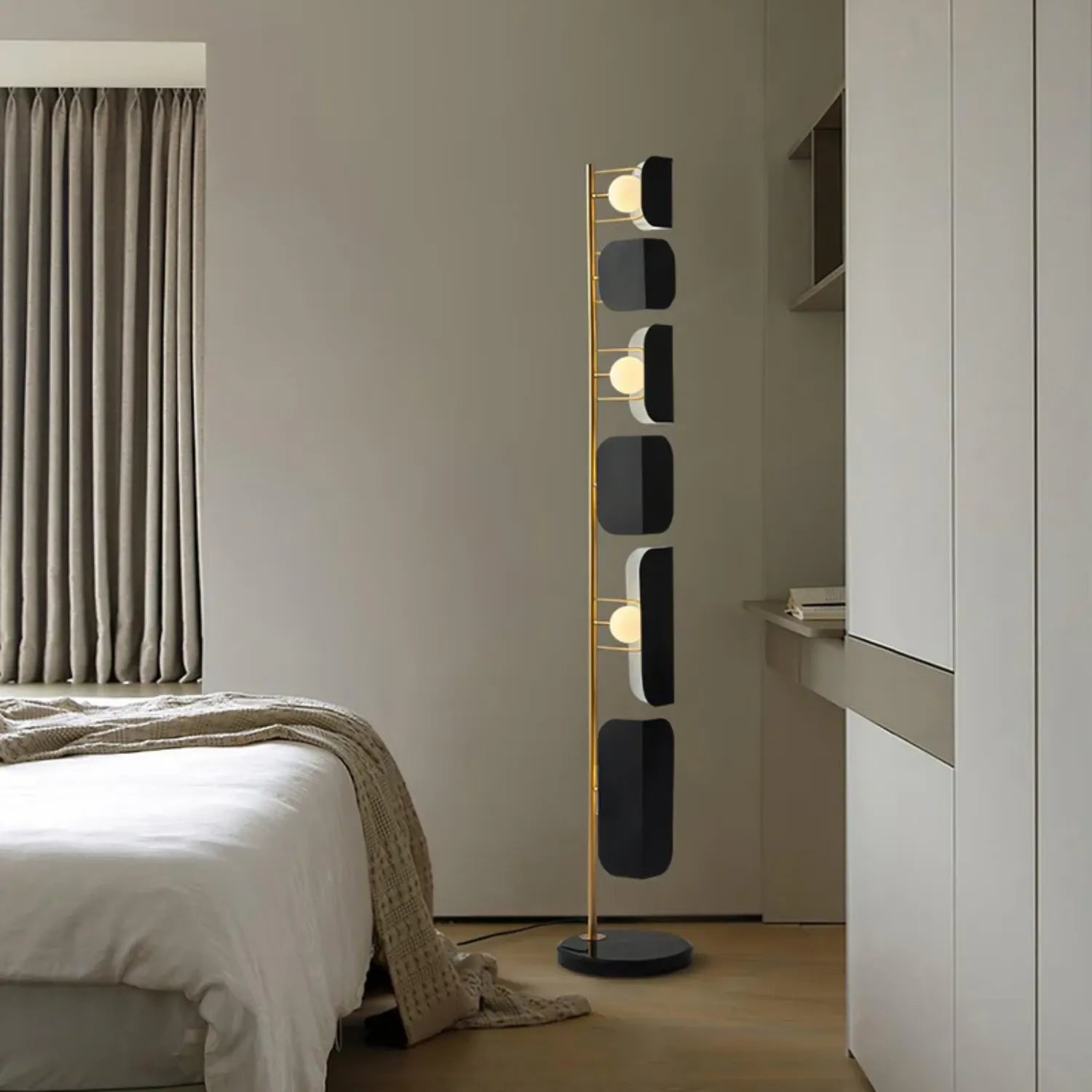 Loggane Floor Lamp