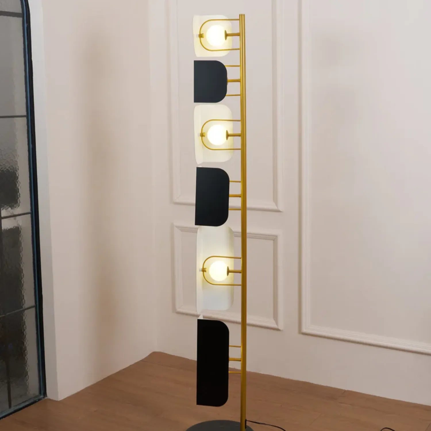 Loggane Floor Lamp