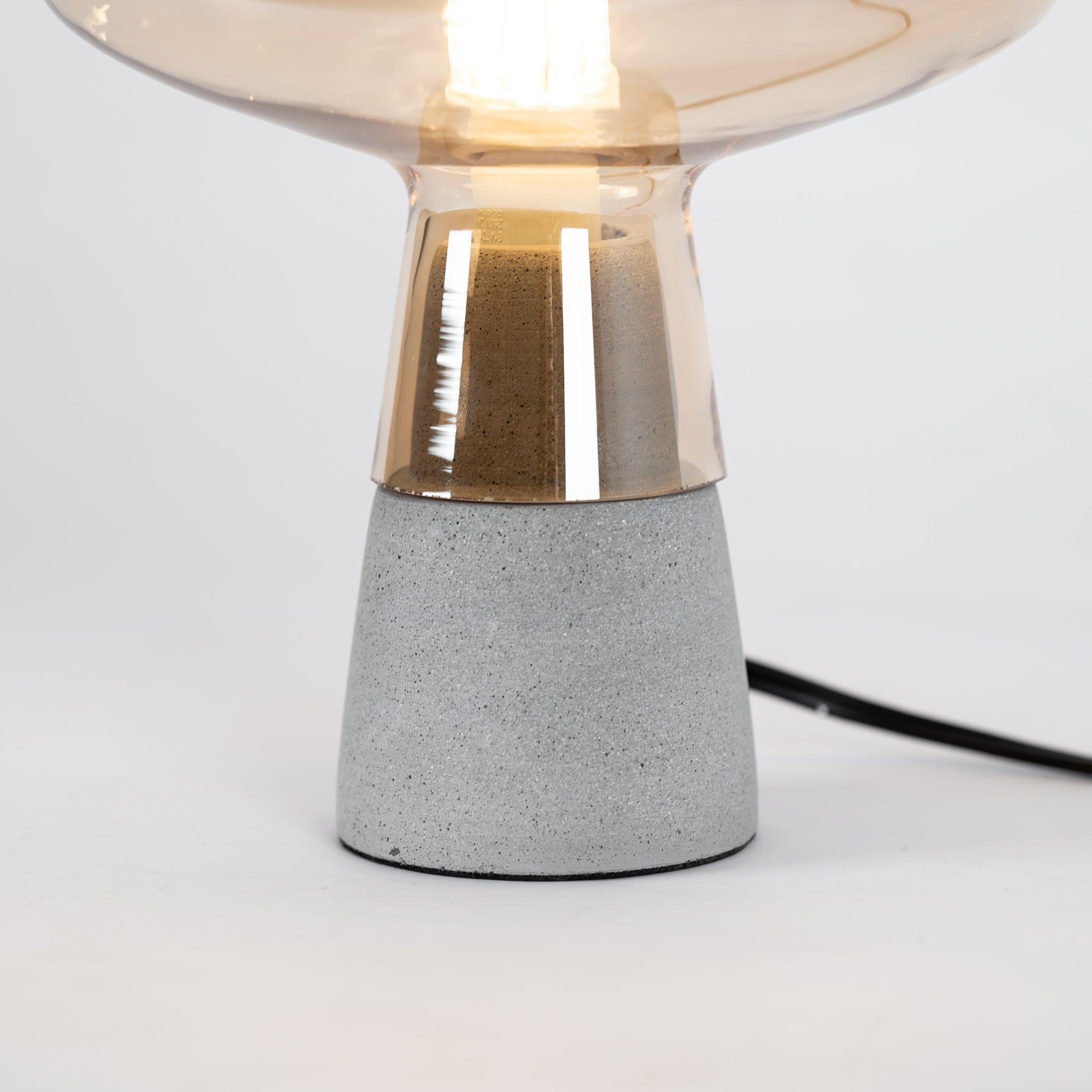 Liyemu Table Lamp