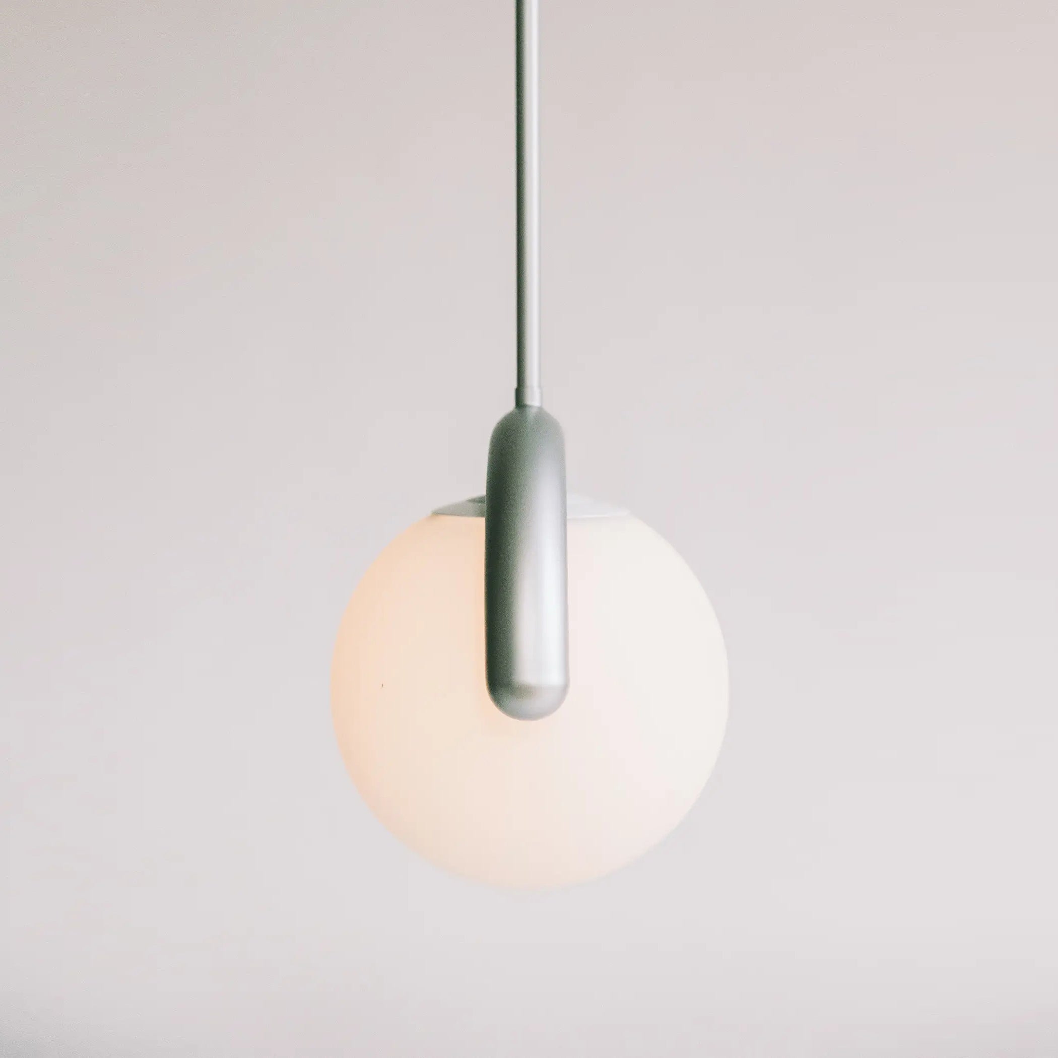 Daleroay Linear Pendant Light