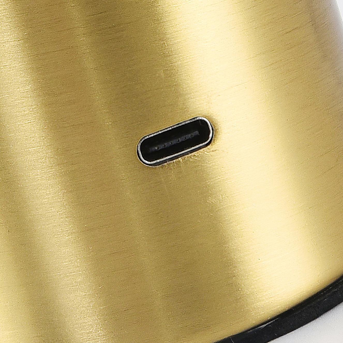 Tomzo Table Lamp