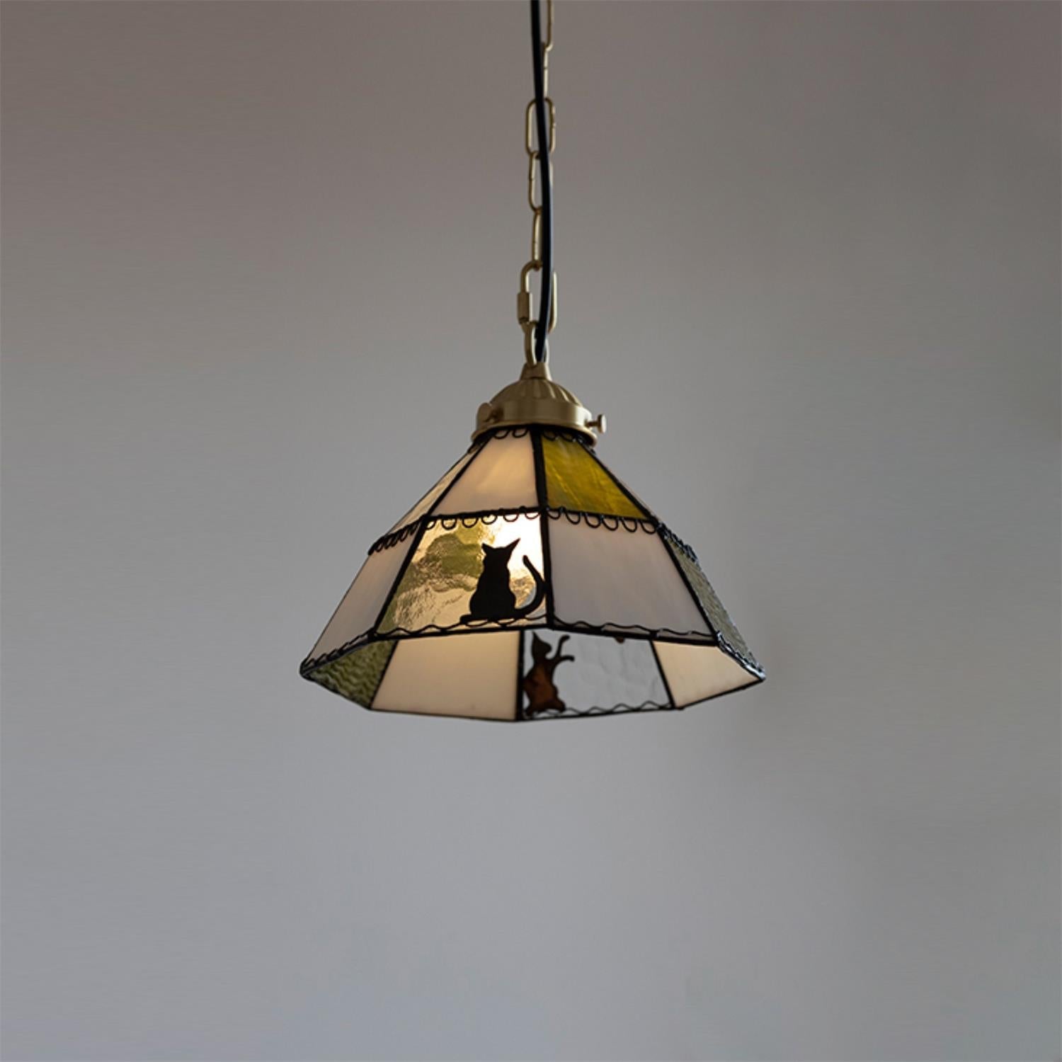 Peloze Tiffany Pendant Light