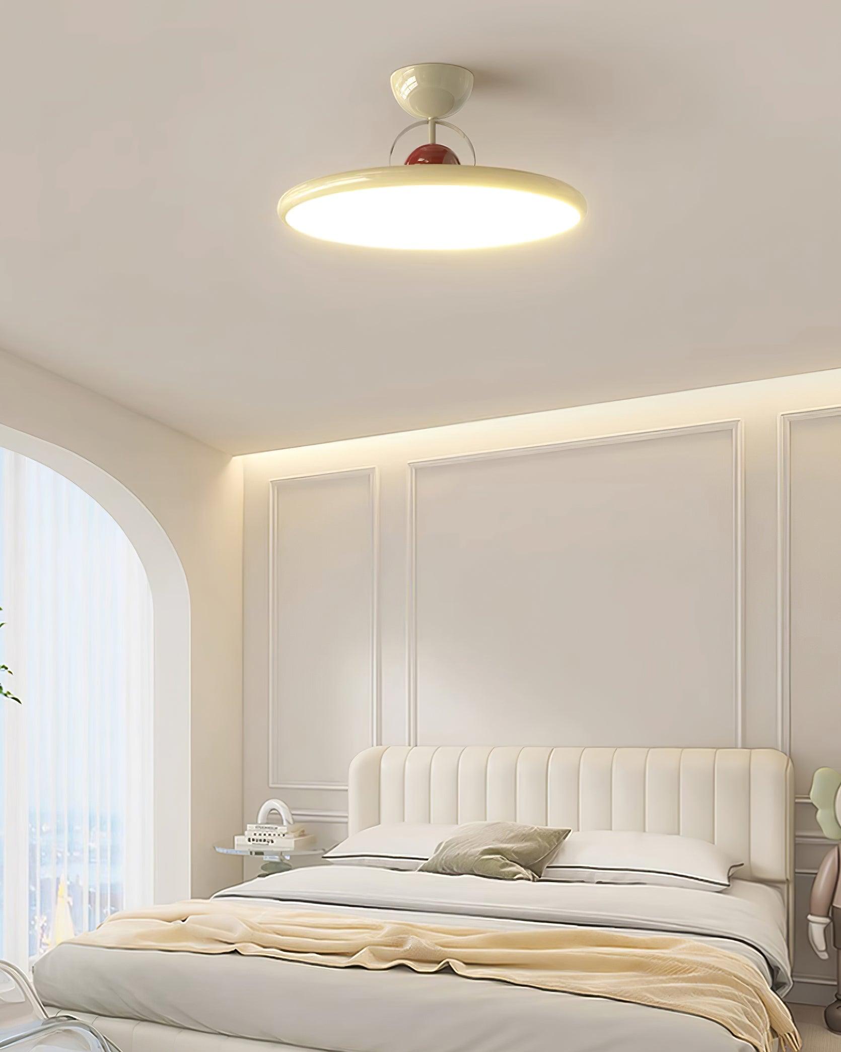 Dela Ceiling Light