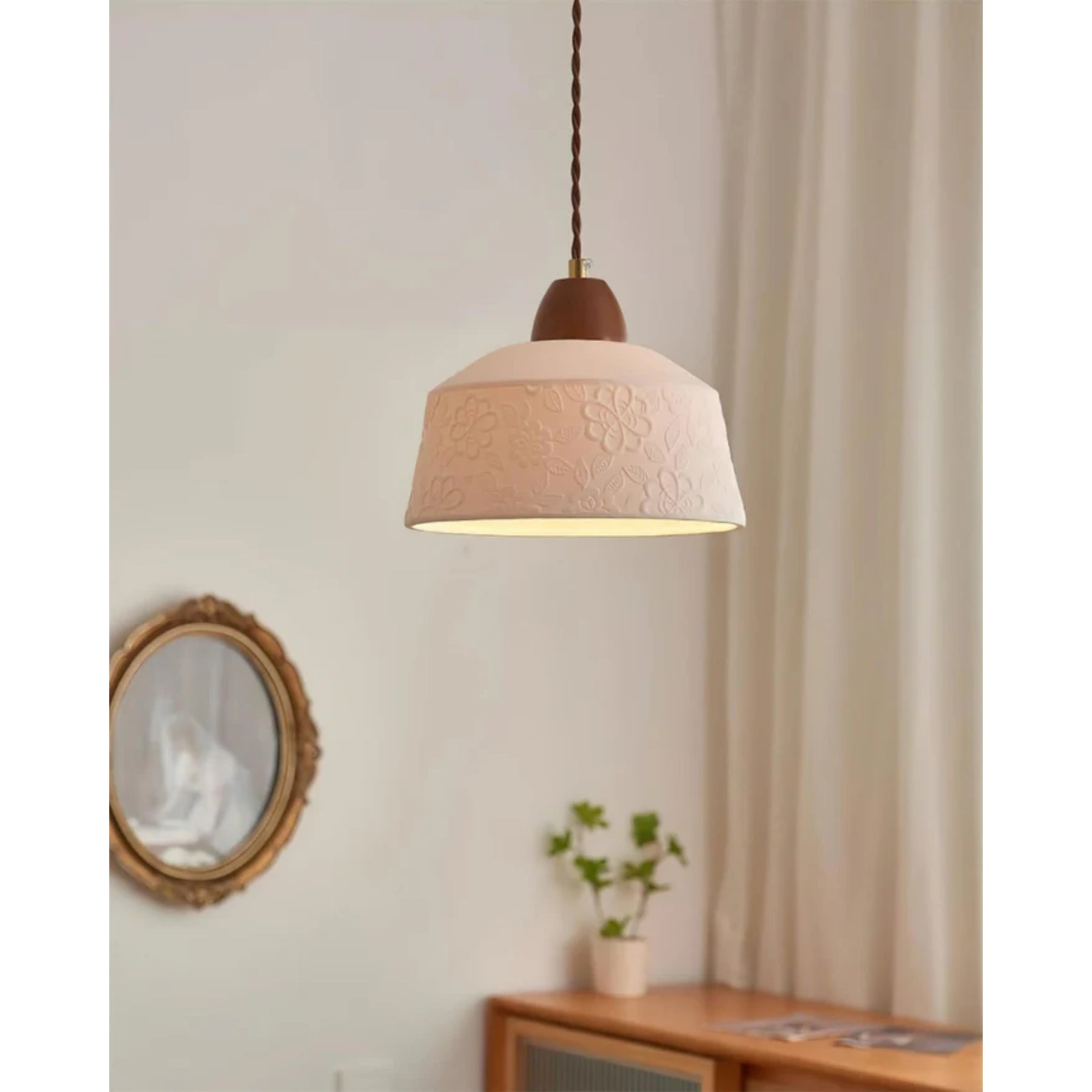 Lebaze Pendant Light