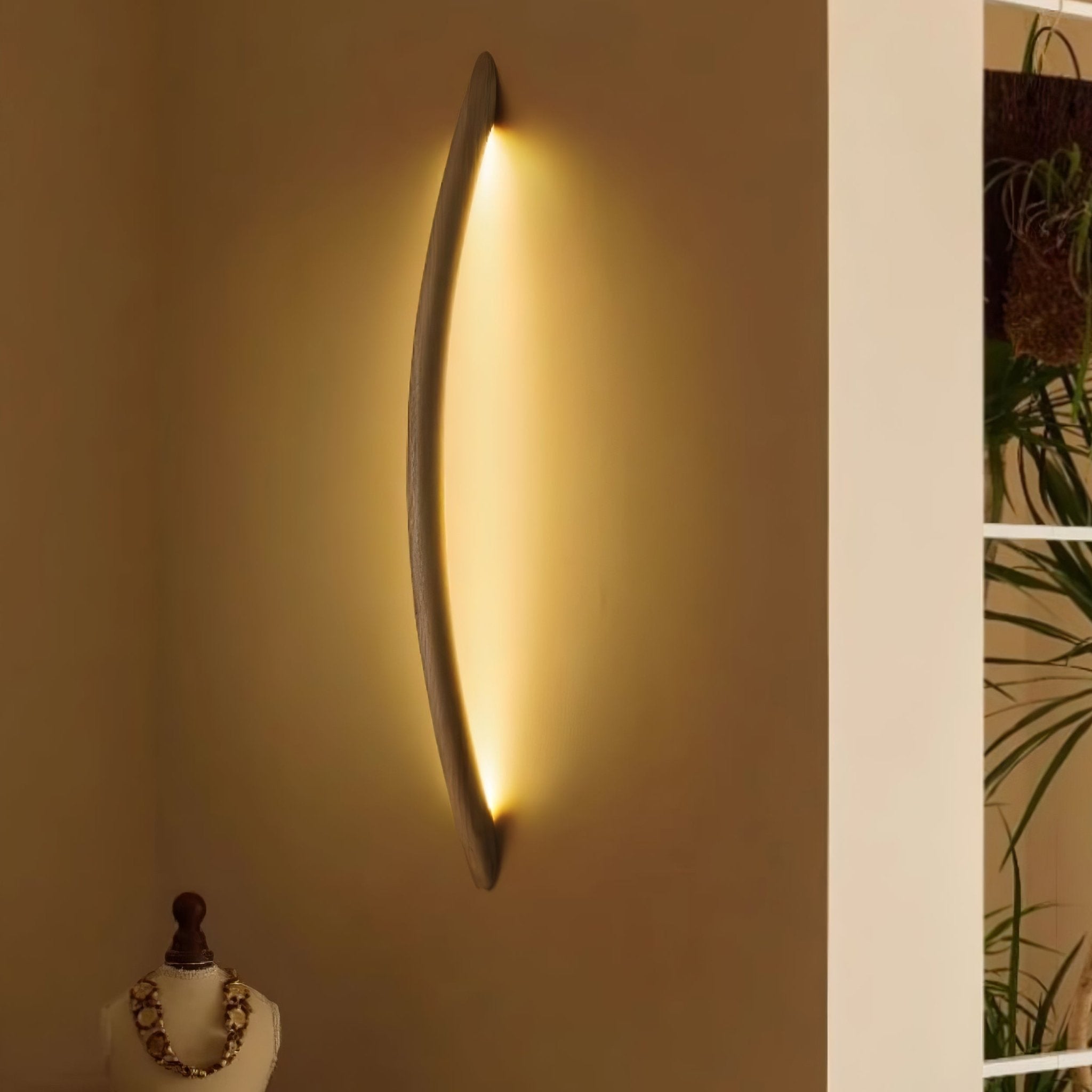 Lonema Curved Wooden Wall Light