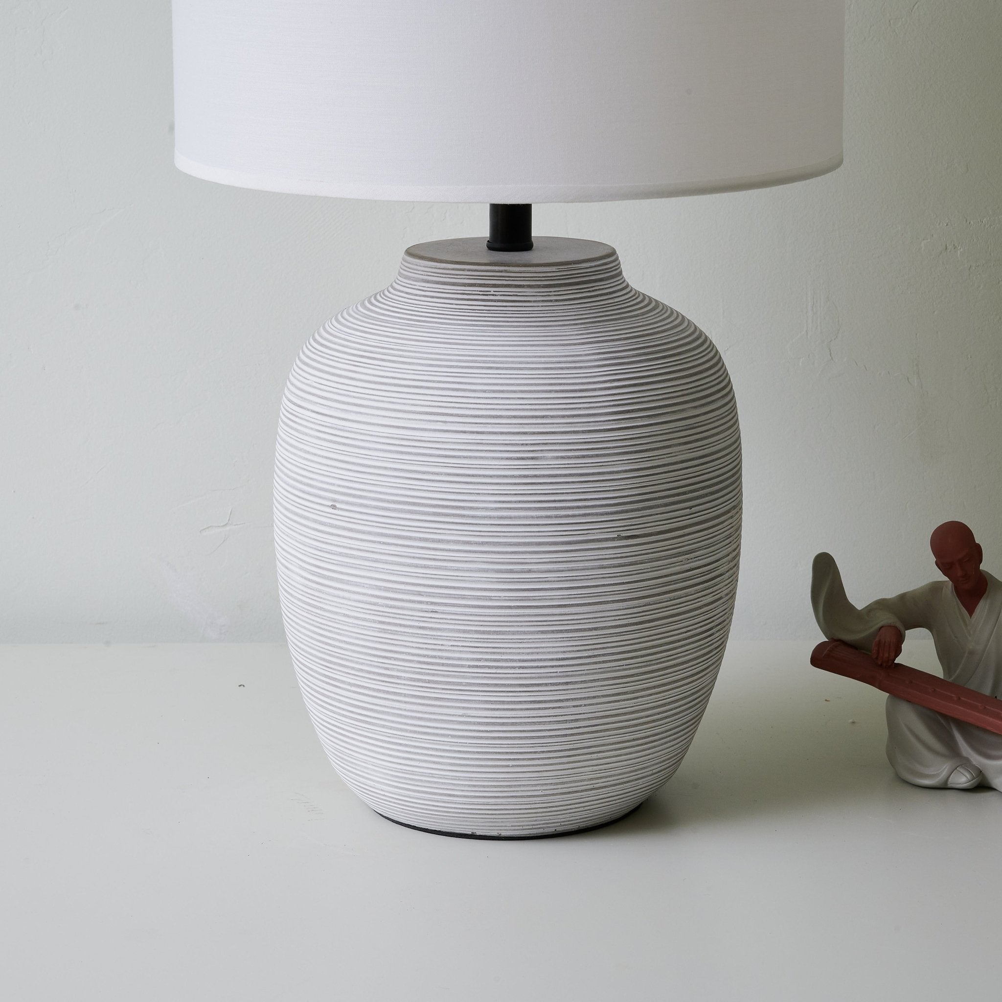 Linos Table Lamp