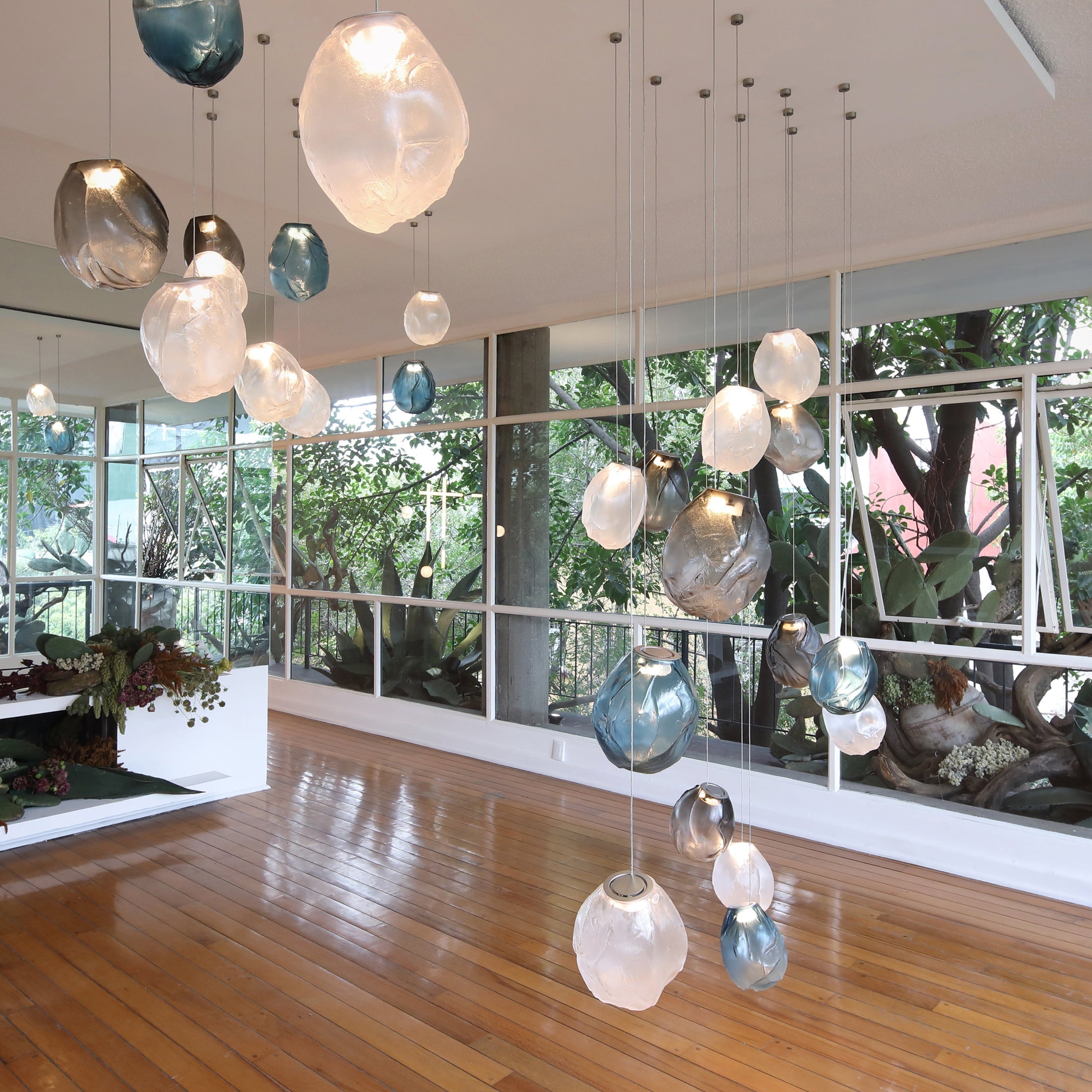 Stone Melt Pendant Light