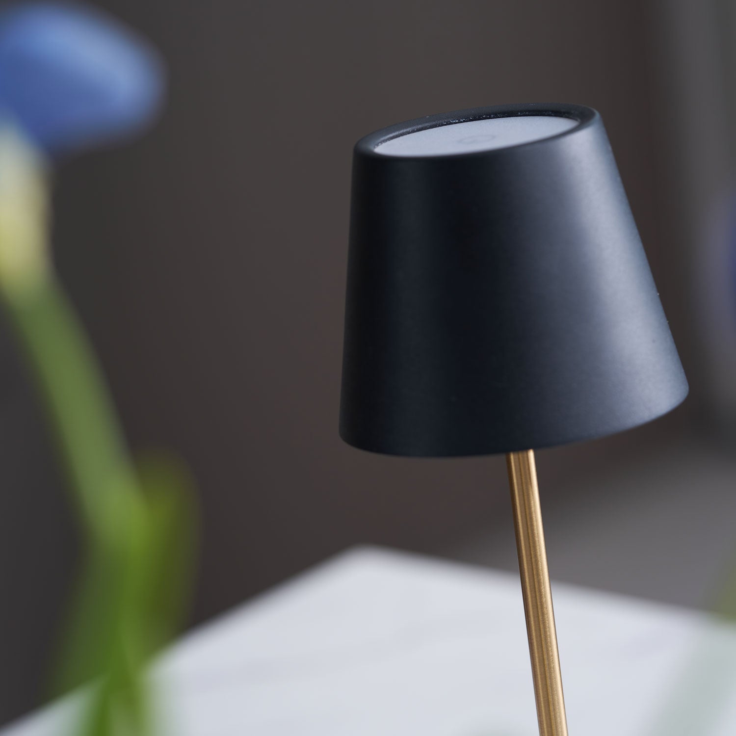 Lyrizo Table Lamp