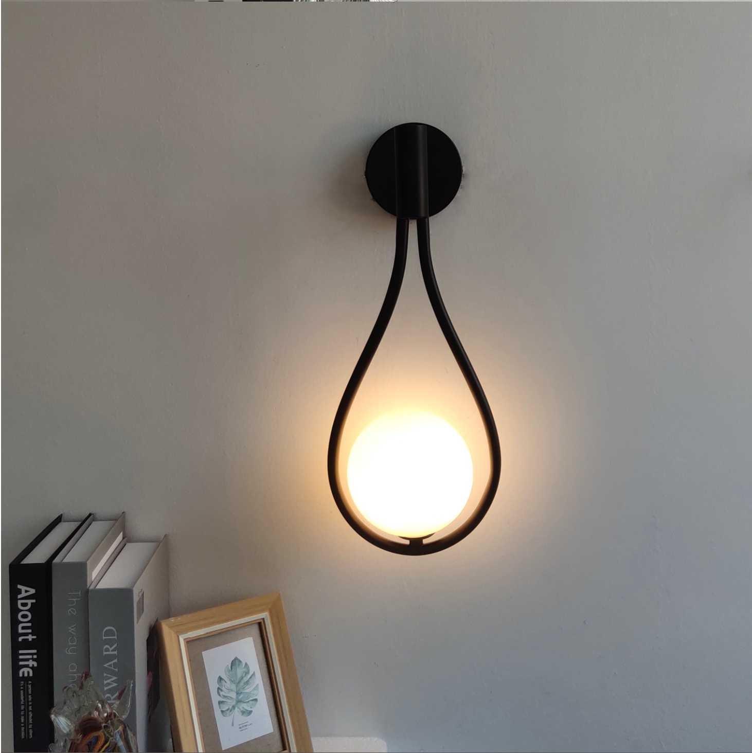 Lyvi Drop Design Wall Light