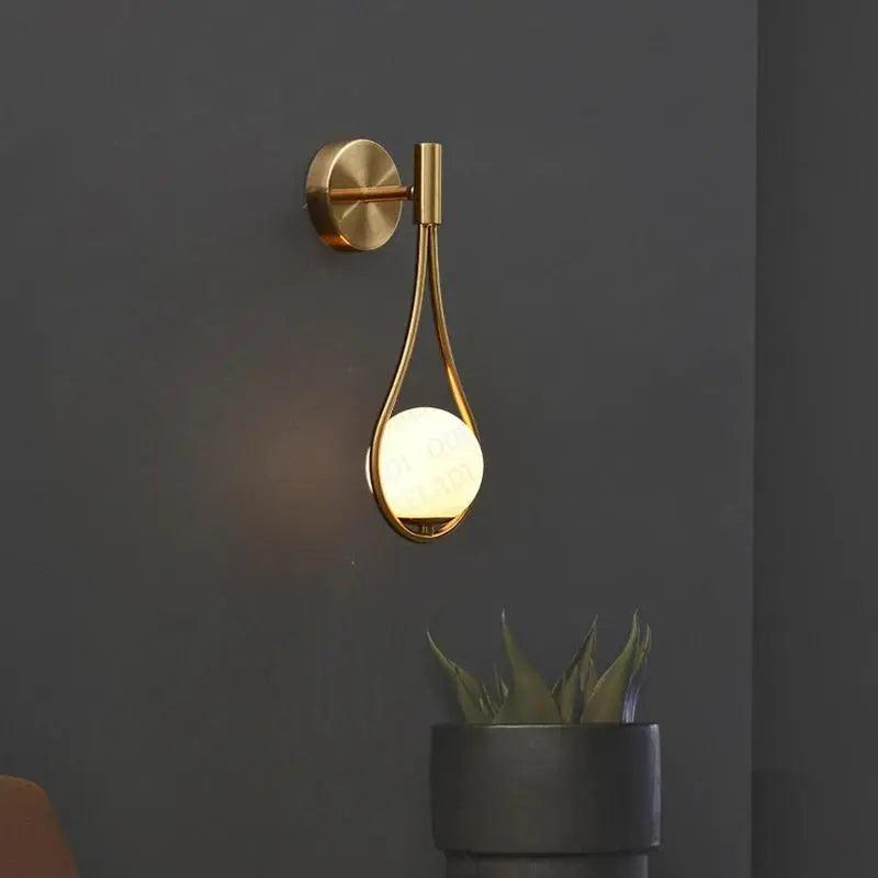 Lyvi Drop Design Wall Light