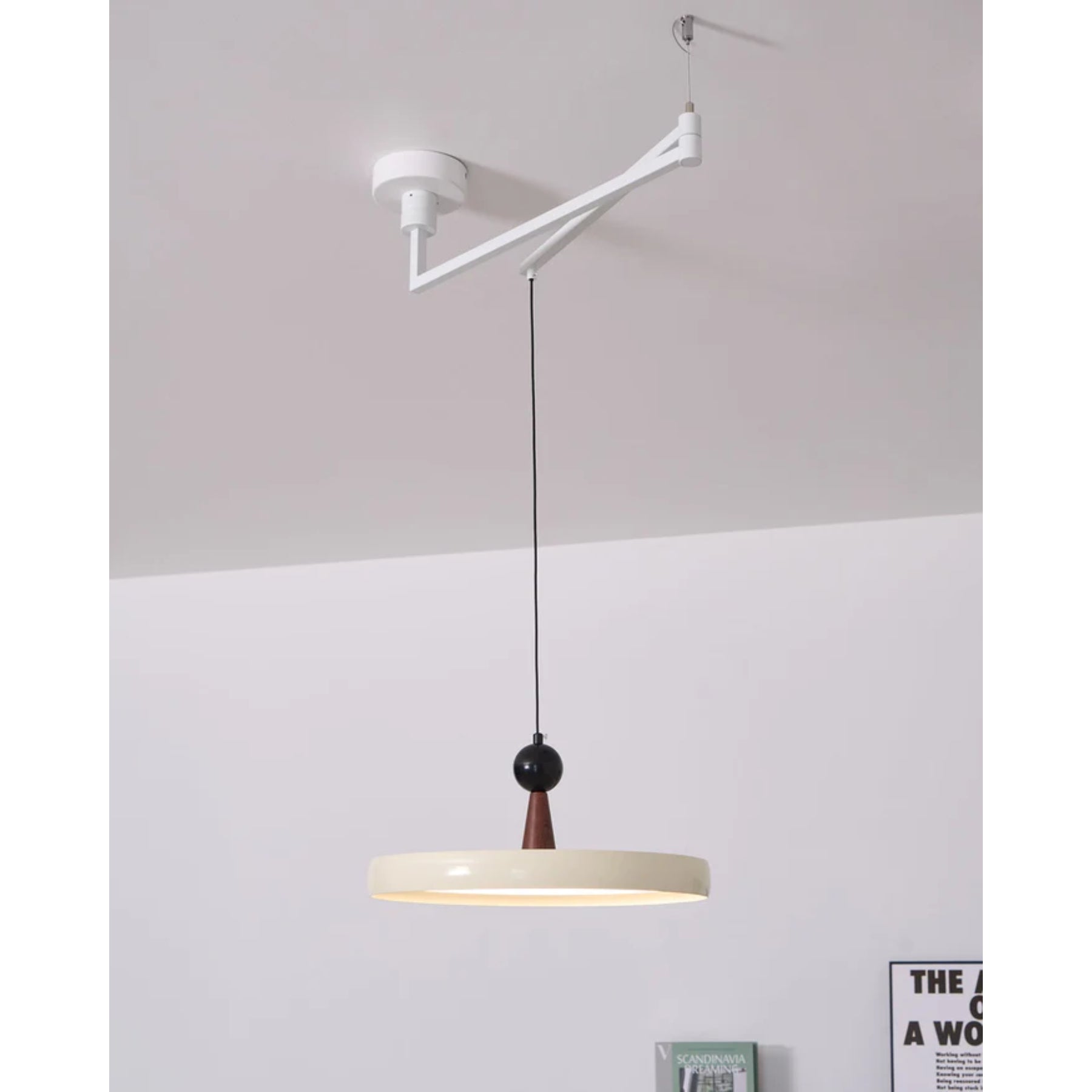 Liddo Swing Pendant Light