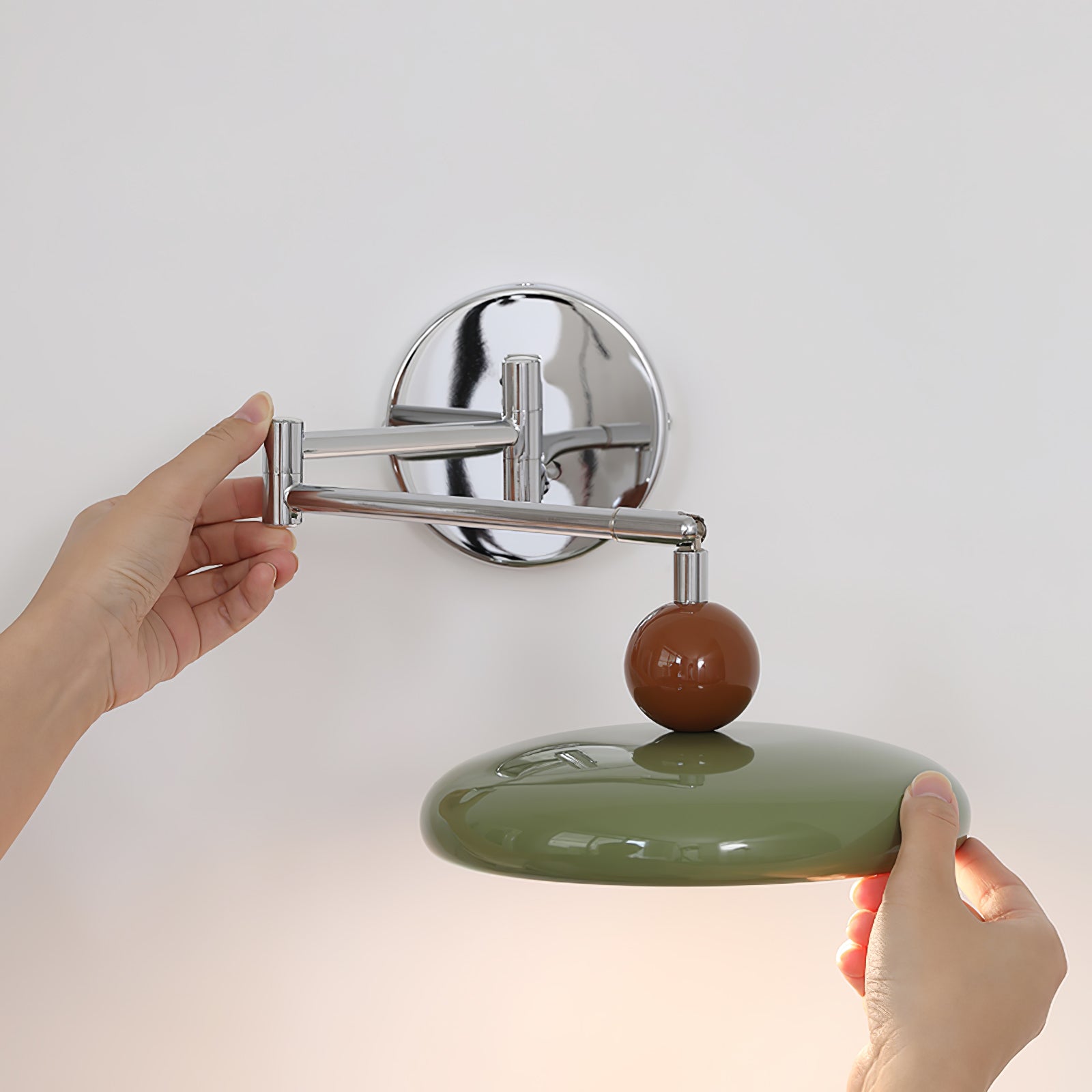 Laslon Wall Light