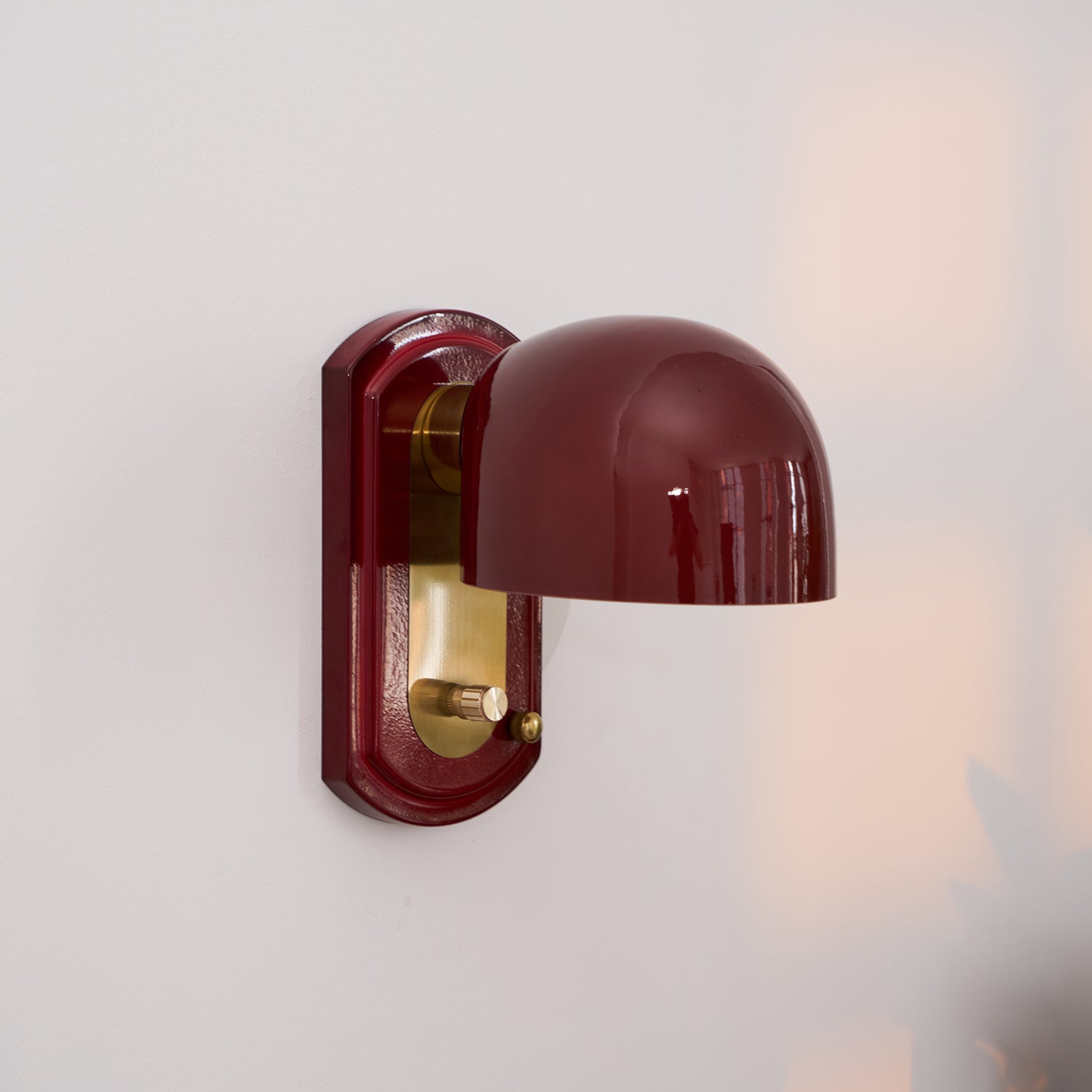 Avenli Wall Light