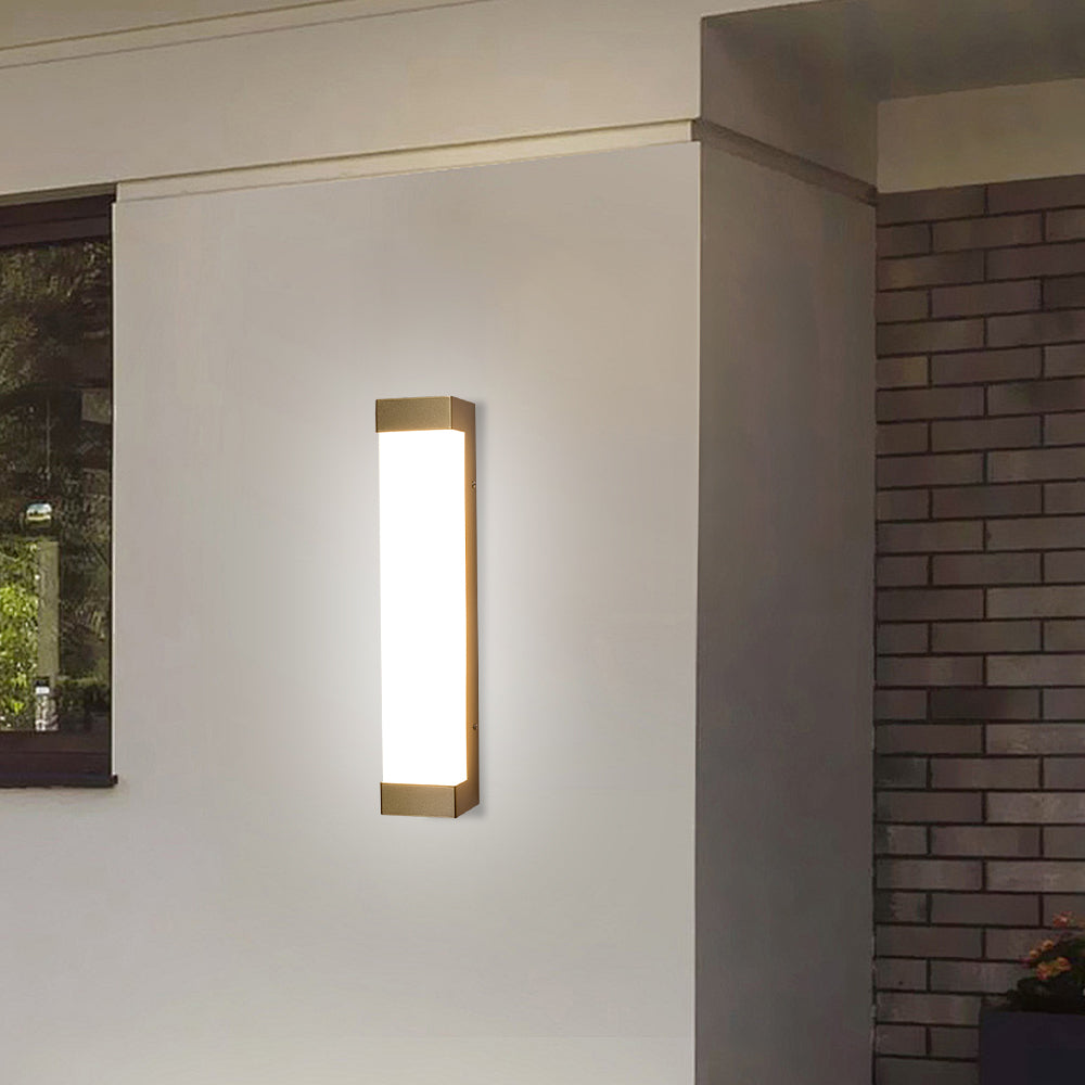 Kavon Wall Light For Outdoors