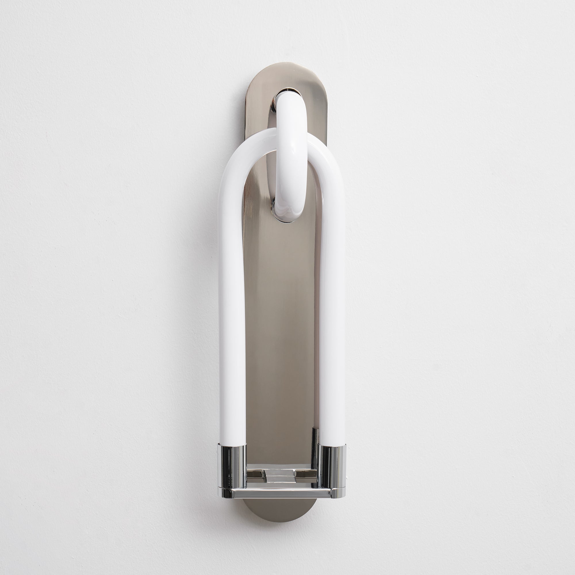Loracus Wall Light