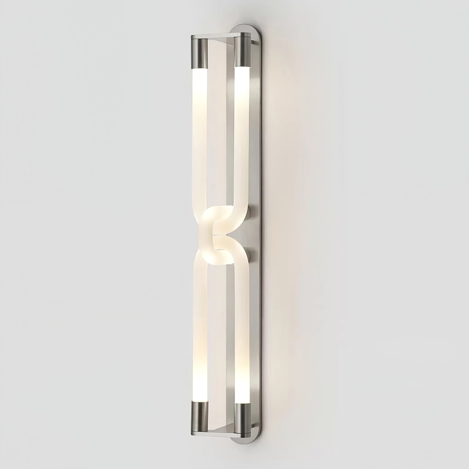 Loracus Wall Light