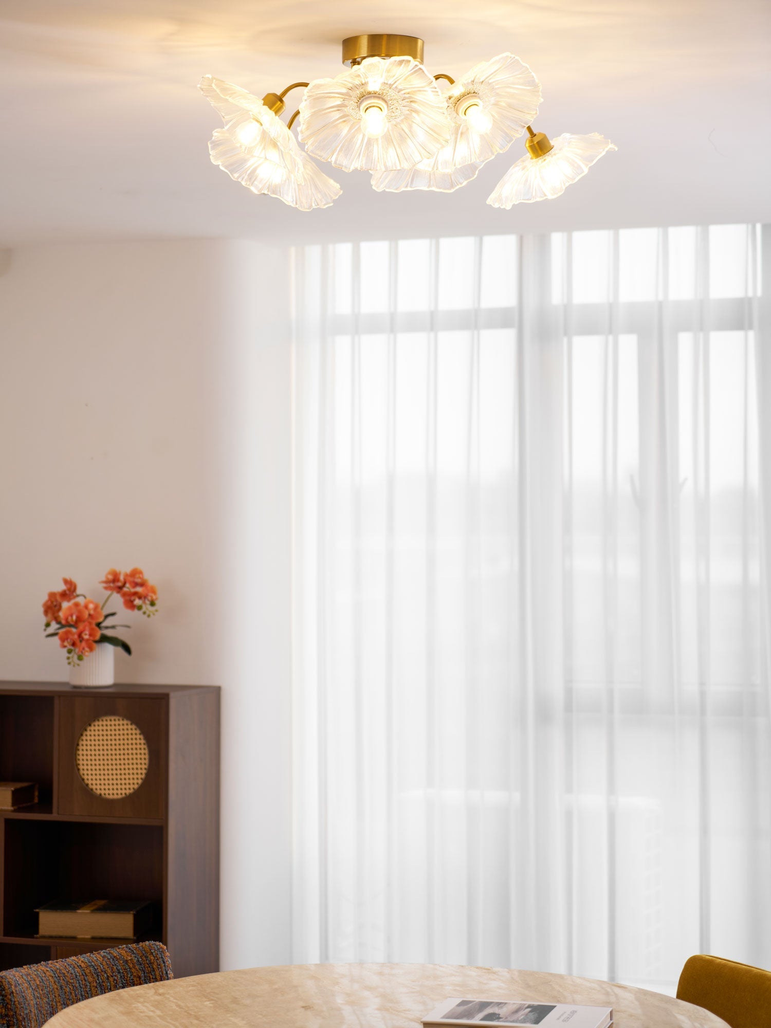 Mera Leaf Ceiling Light