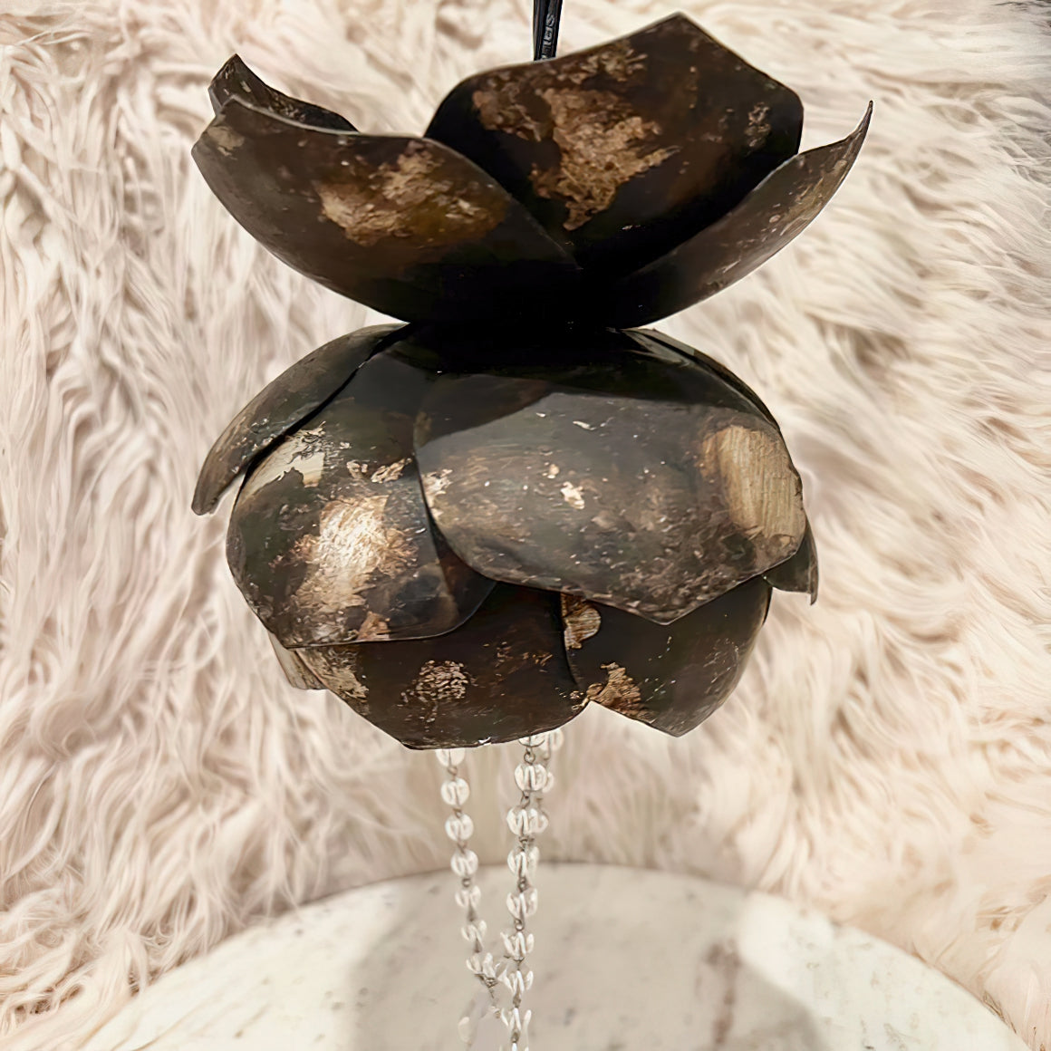 Nelleyay Floral Pendant Light