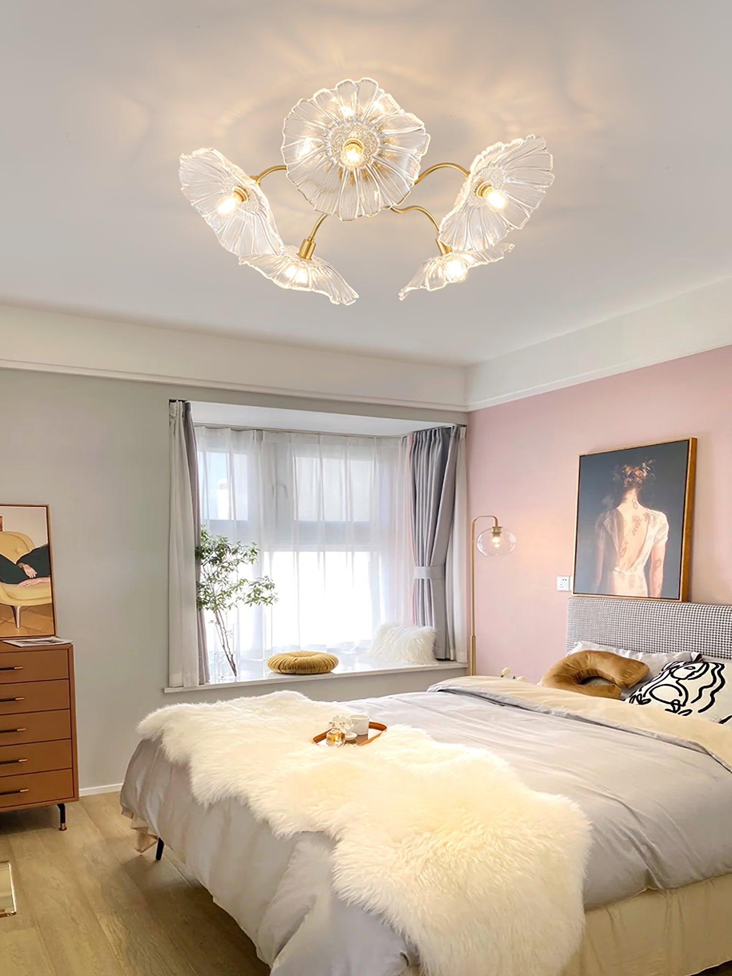 Mera Leaf Ceiling Light