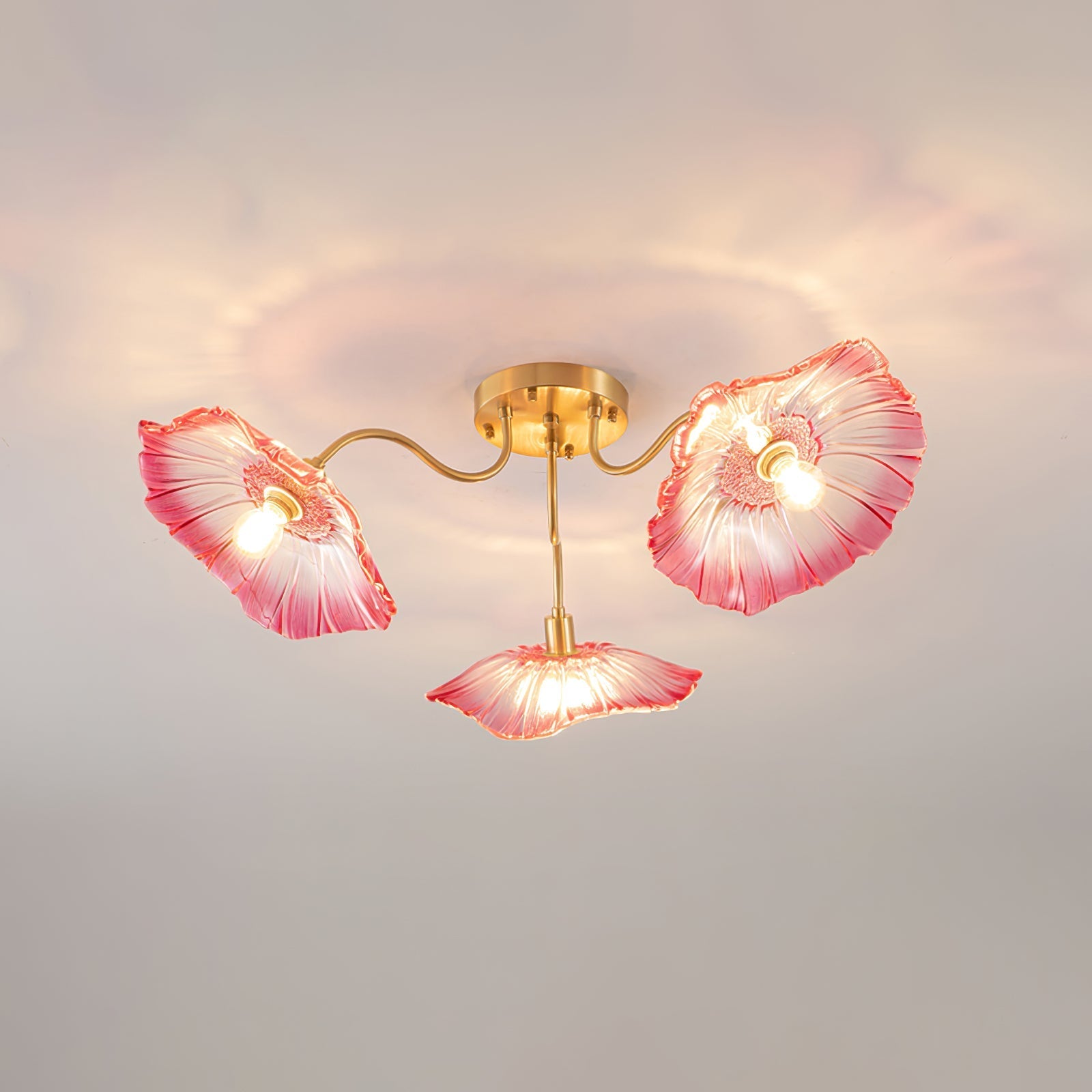 Mera Leaf Ceiling Light