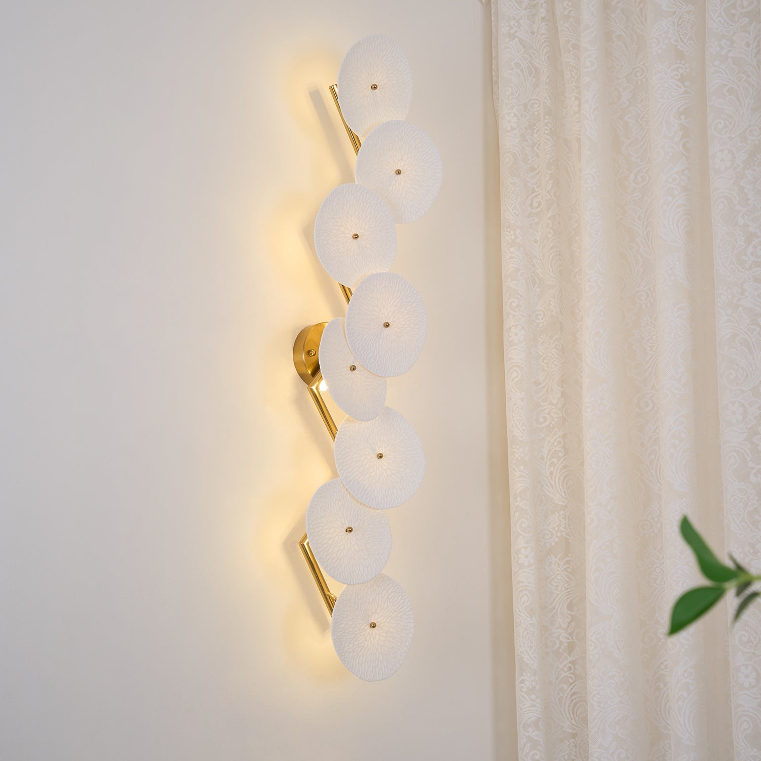 Verroburn Petal Wall Light