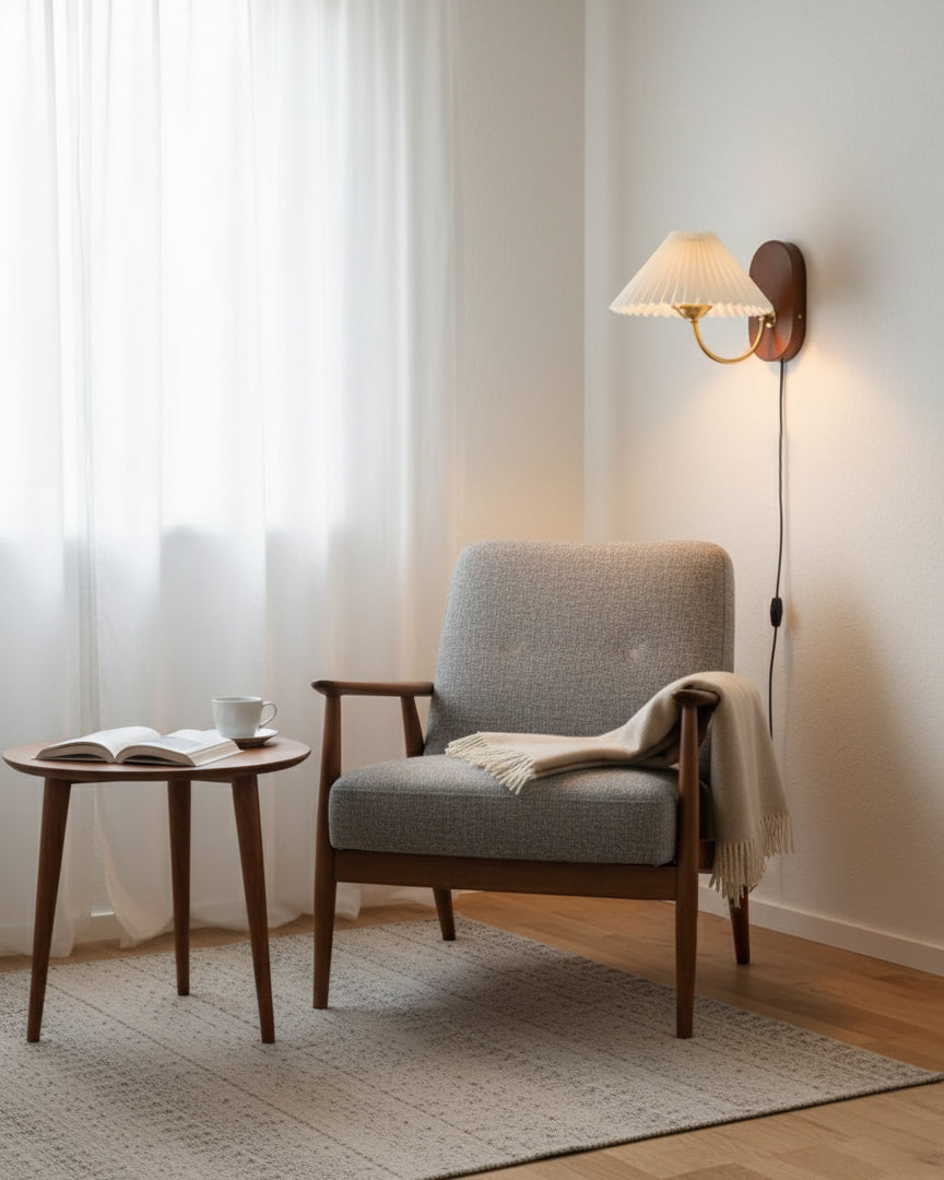 Nivalis Wall Light