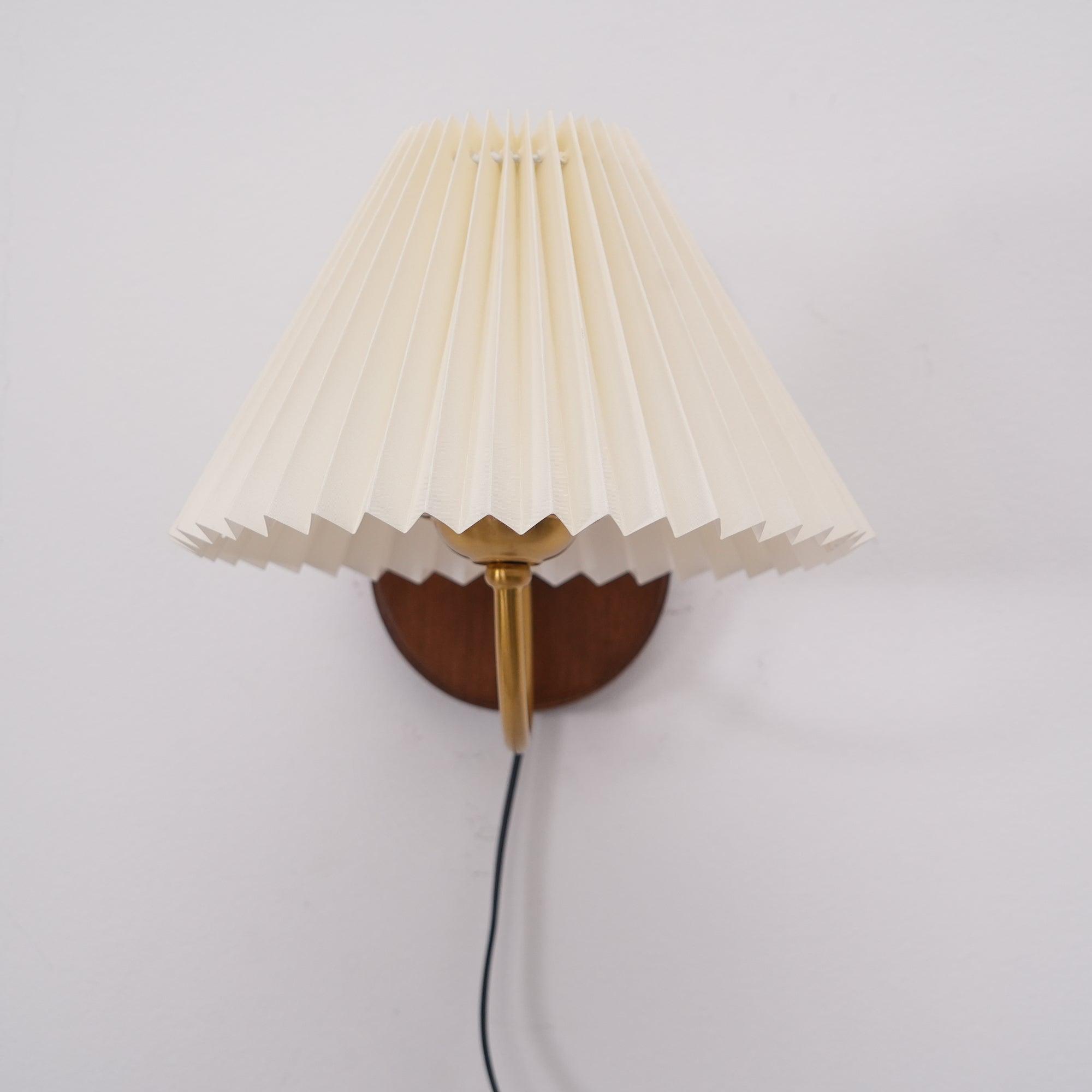 Nivalis Wall Light