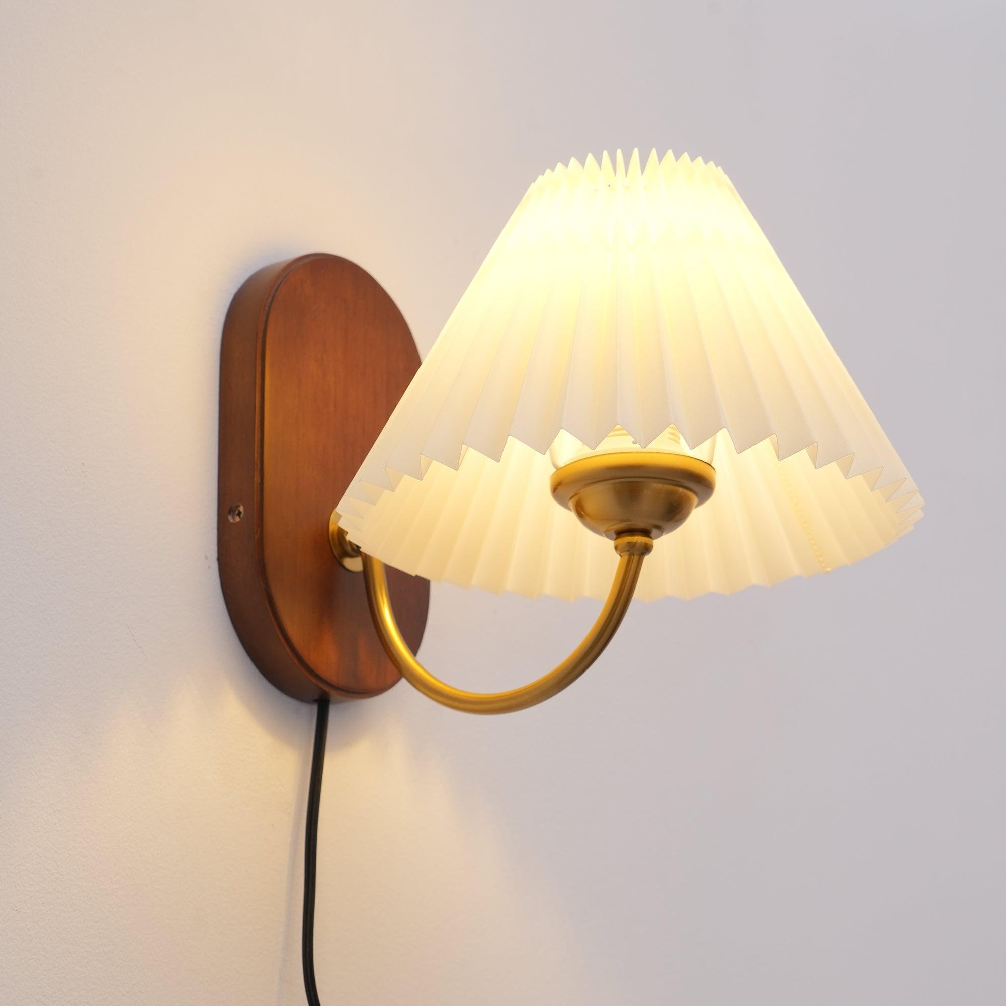 Nivalis Wall Light