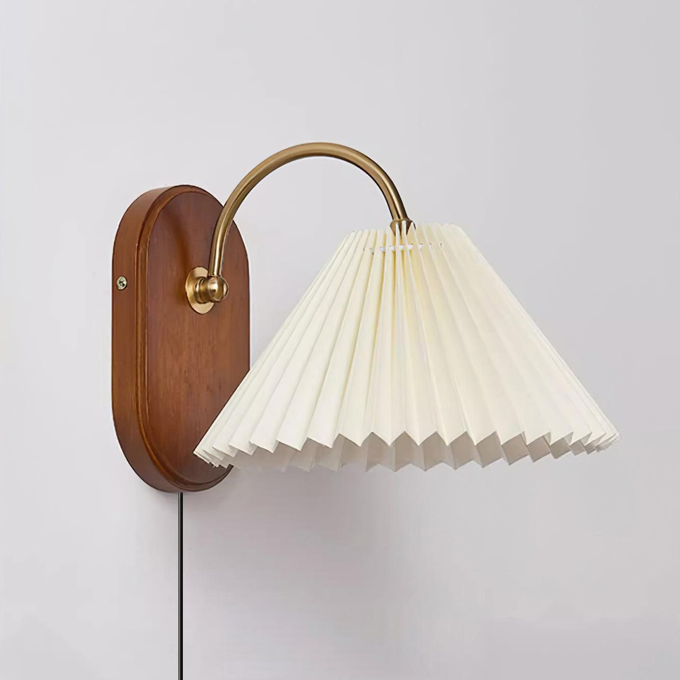 Nivalis Wall Light