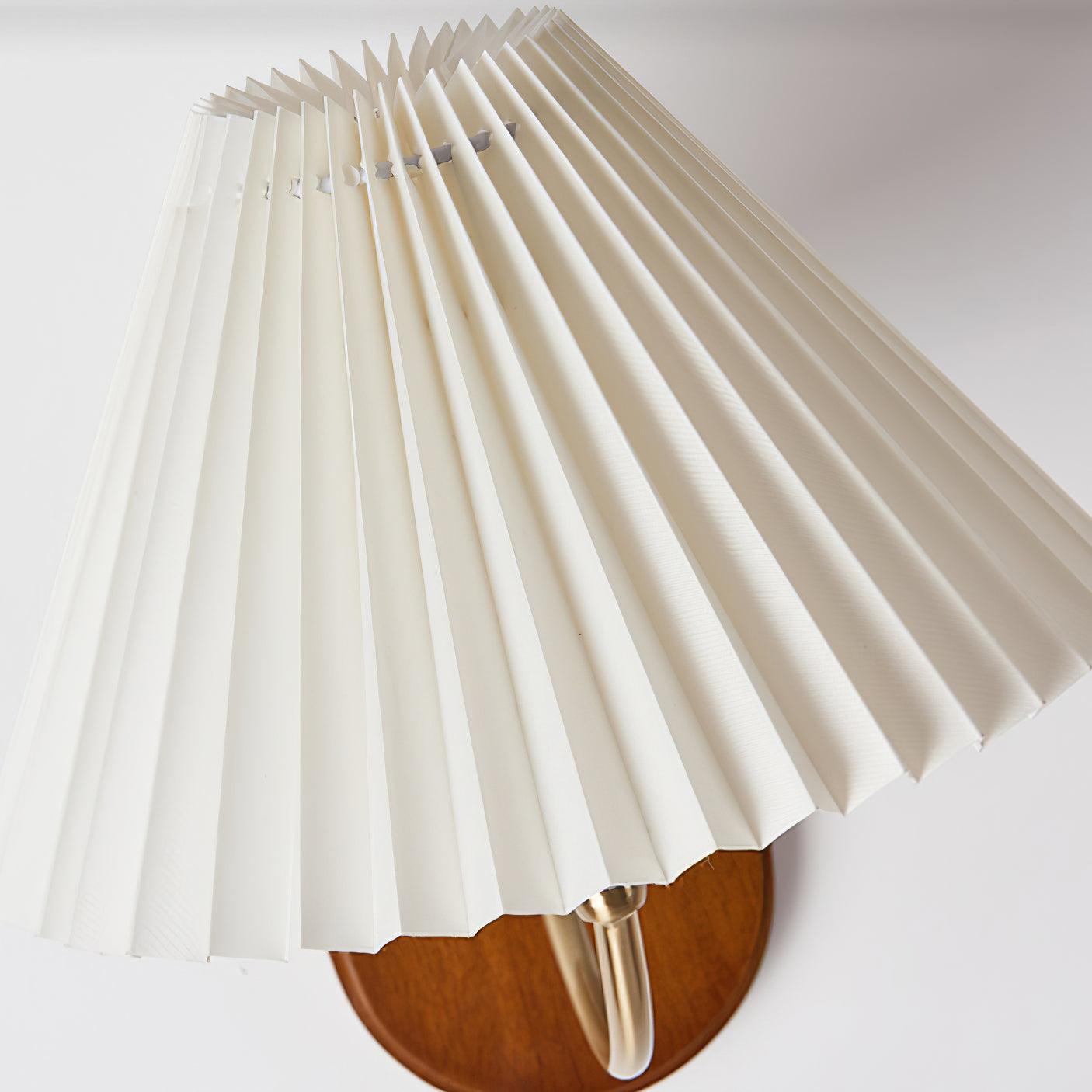 Nivalis Wall Light