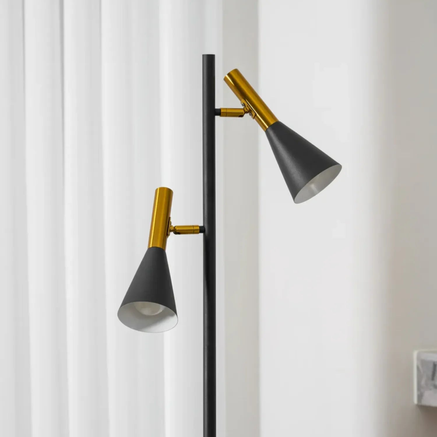 Leron Floor Lamp
