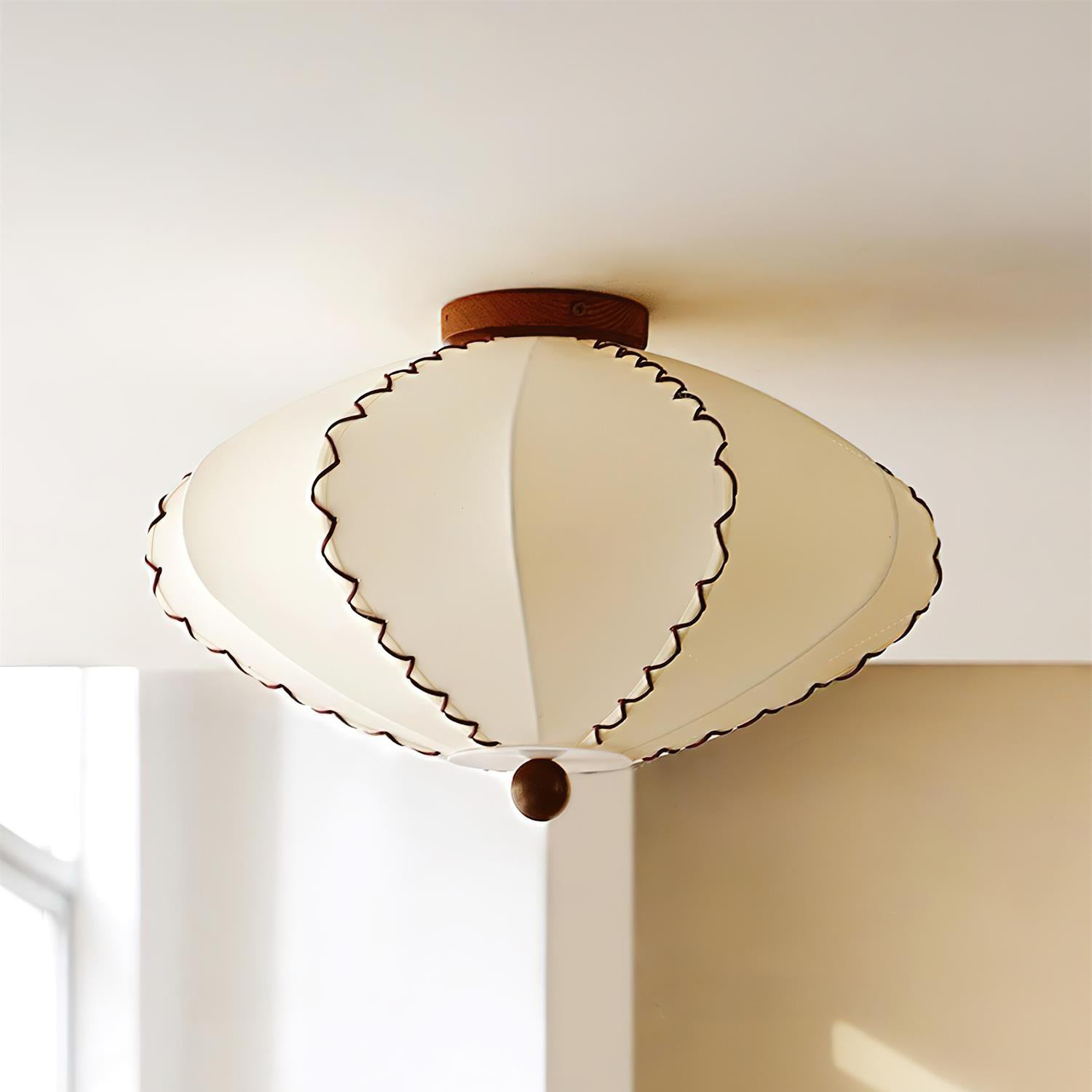 Lelucyan Ceiling Light